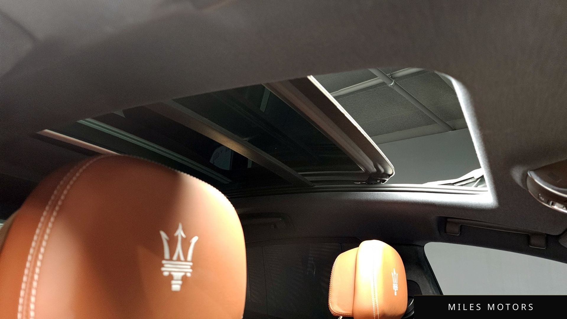 Maserati 르반떼 2020 — миниатюра 18