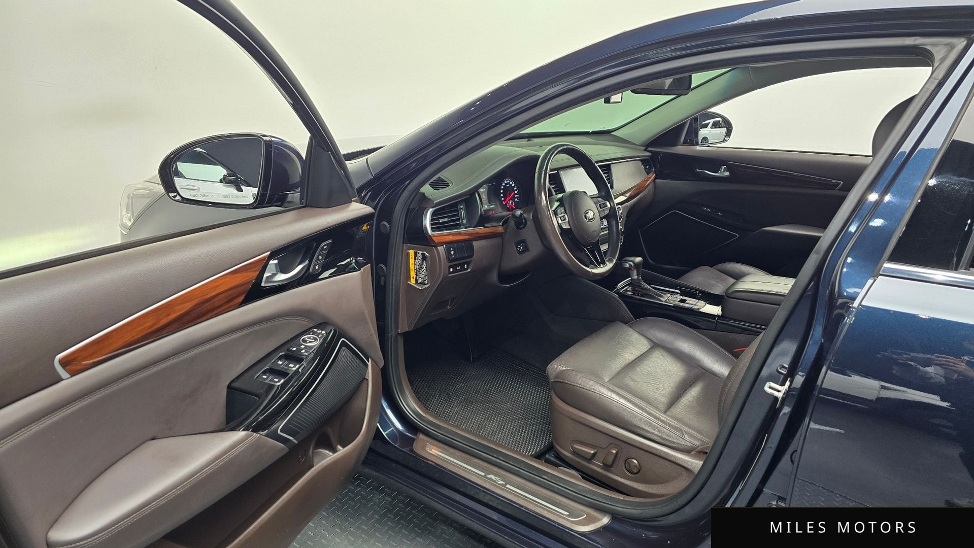 Kia K7 2017 — миниатюра 11