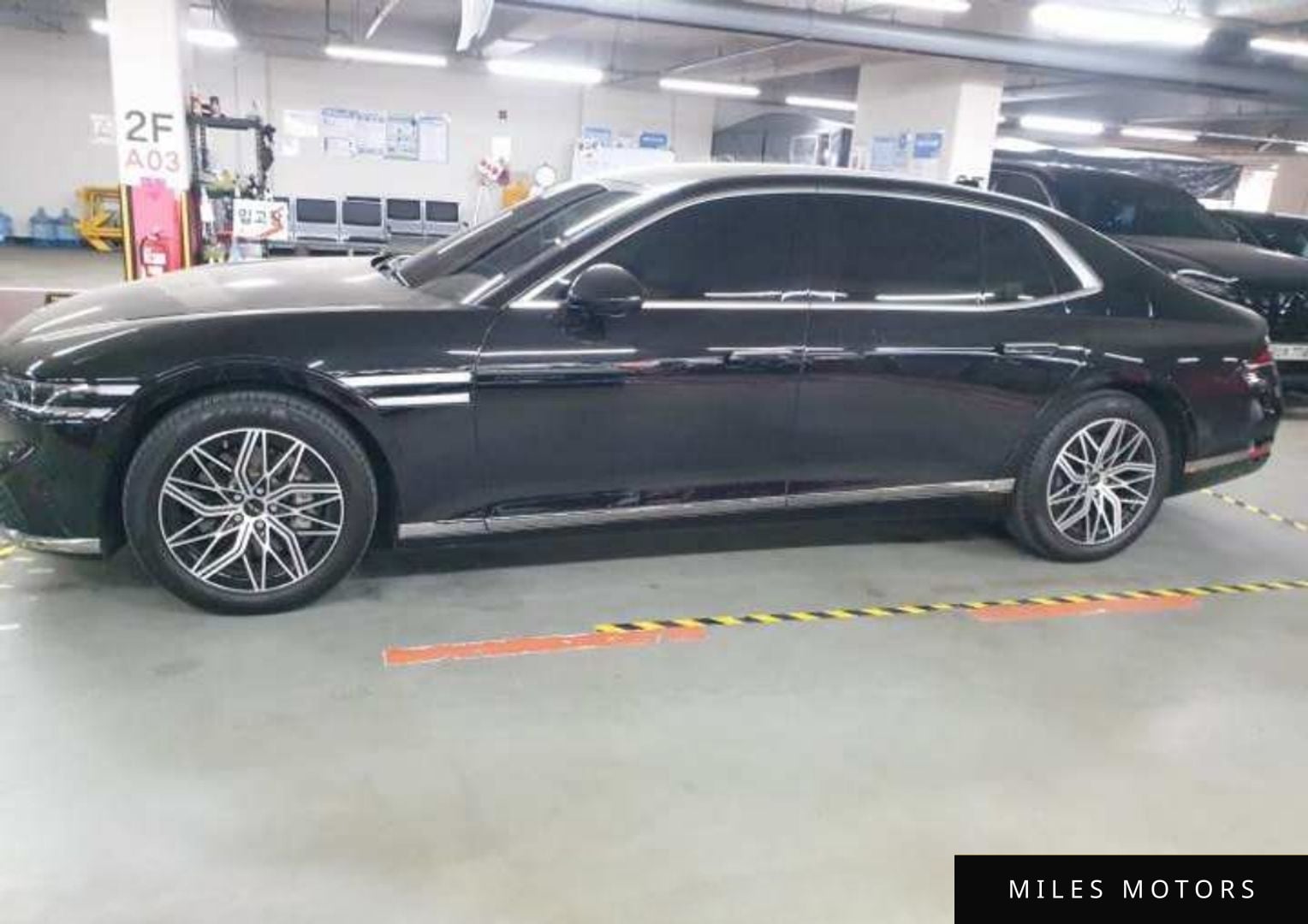 Genesis G90 (RS4) 2022 — миниатюра 5