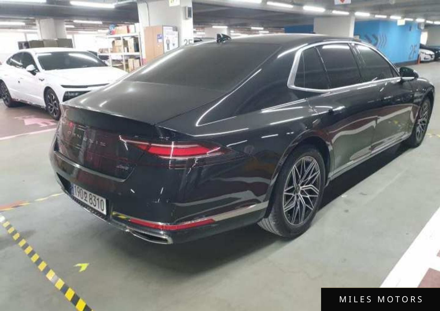Genesis G90 (RS4) 2022 — миниатюра 6