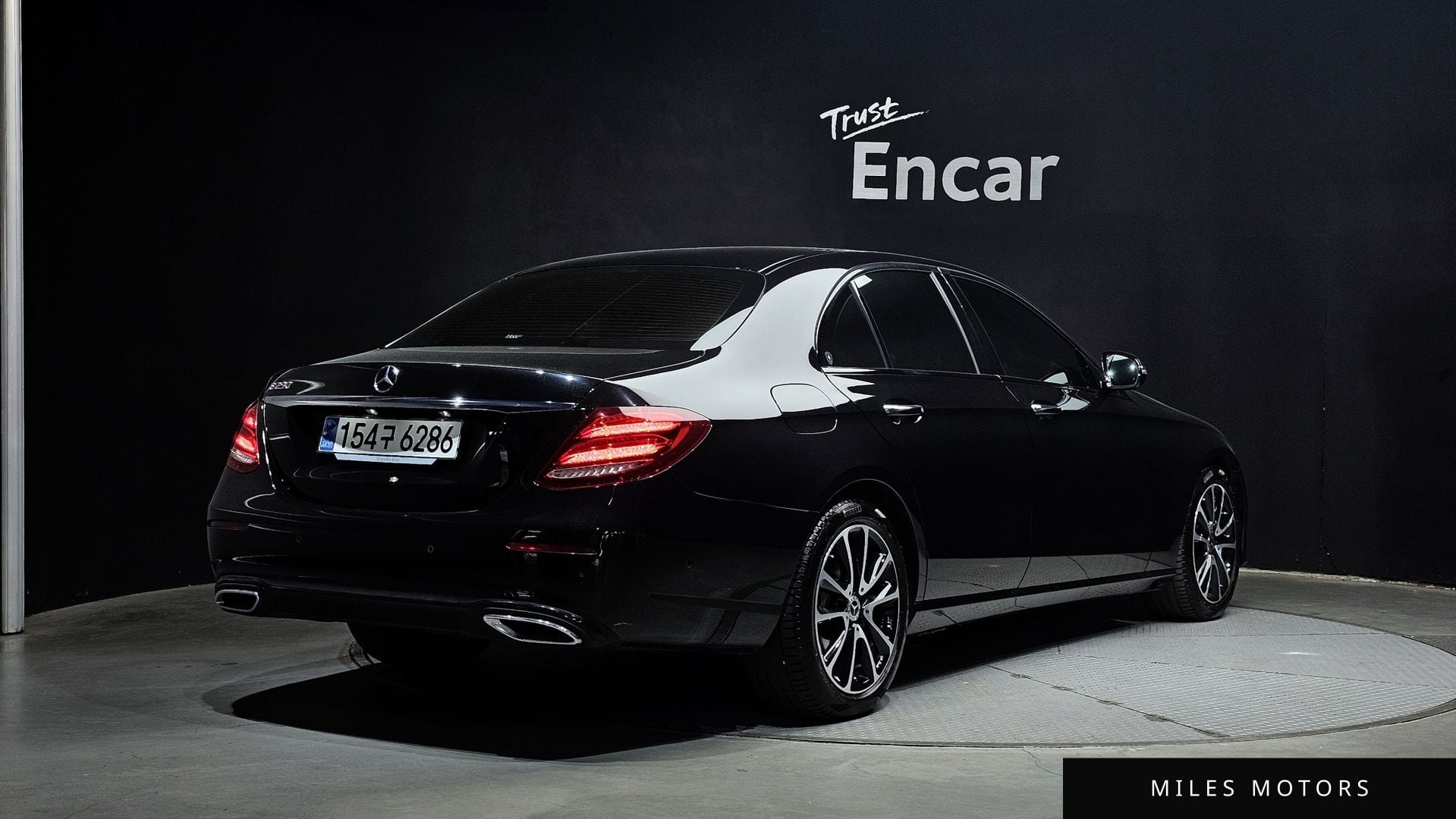 Mercedes-Benz E-Class W213 2020 — миниатюра 2