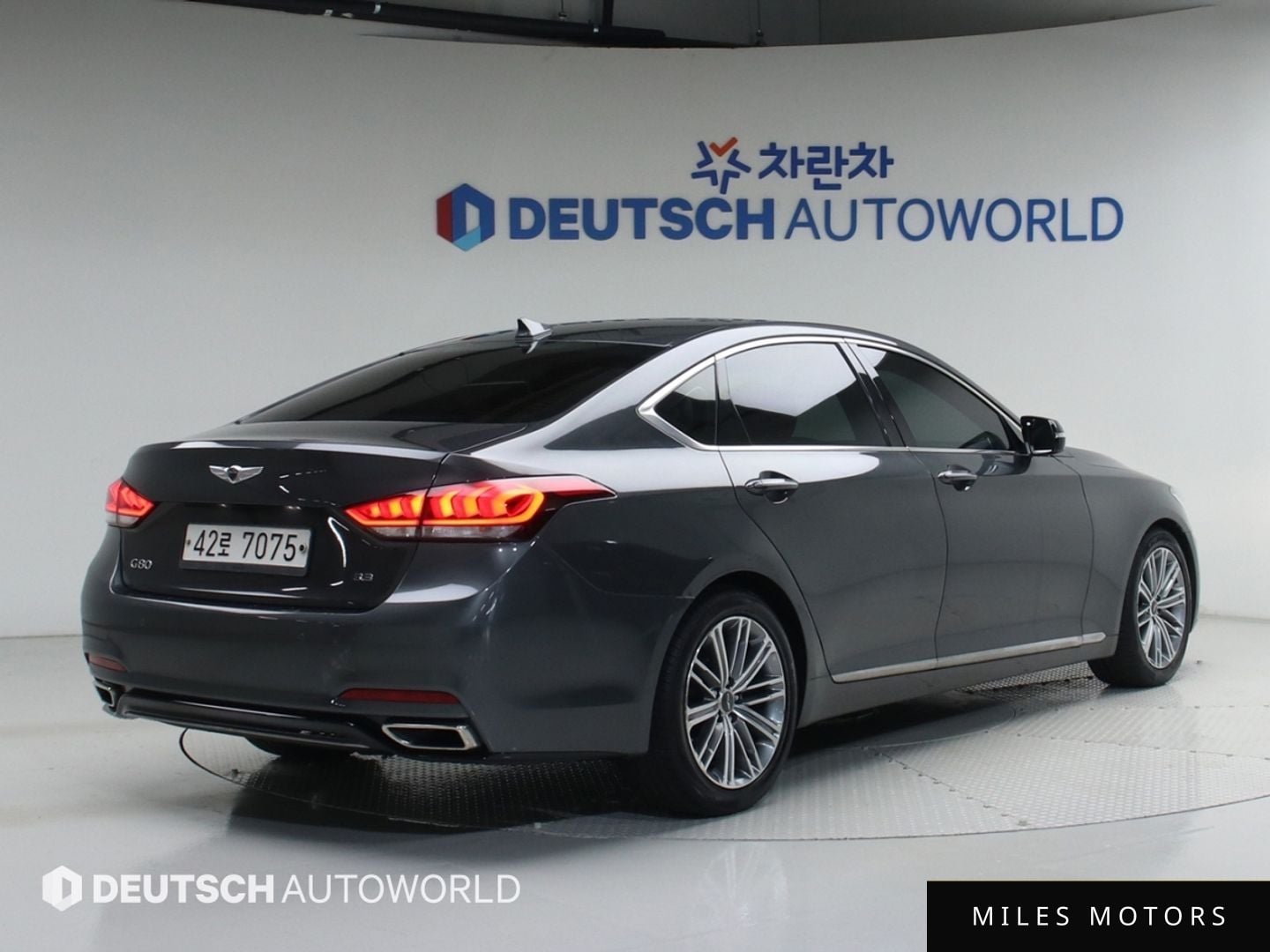 Genesis G80 2018 — миниатюра 2