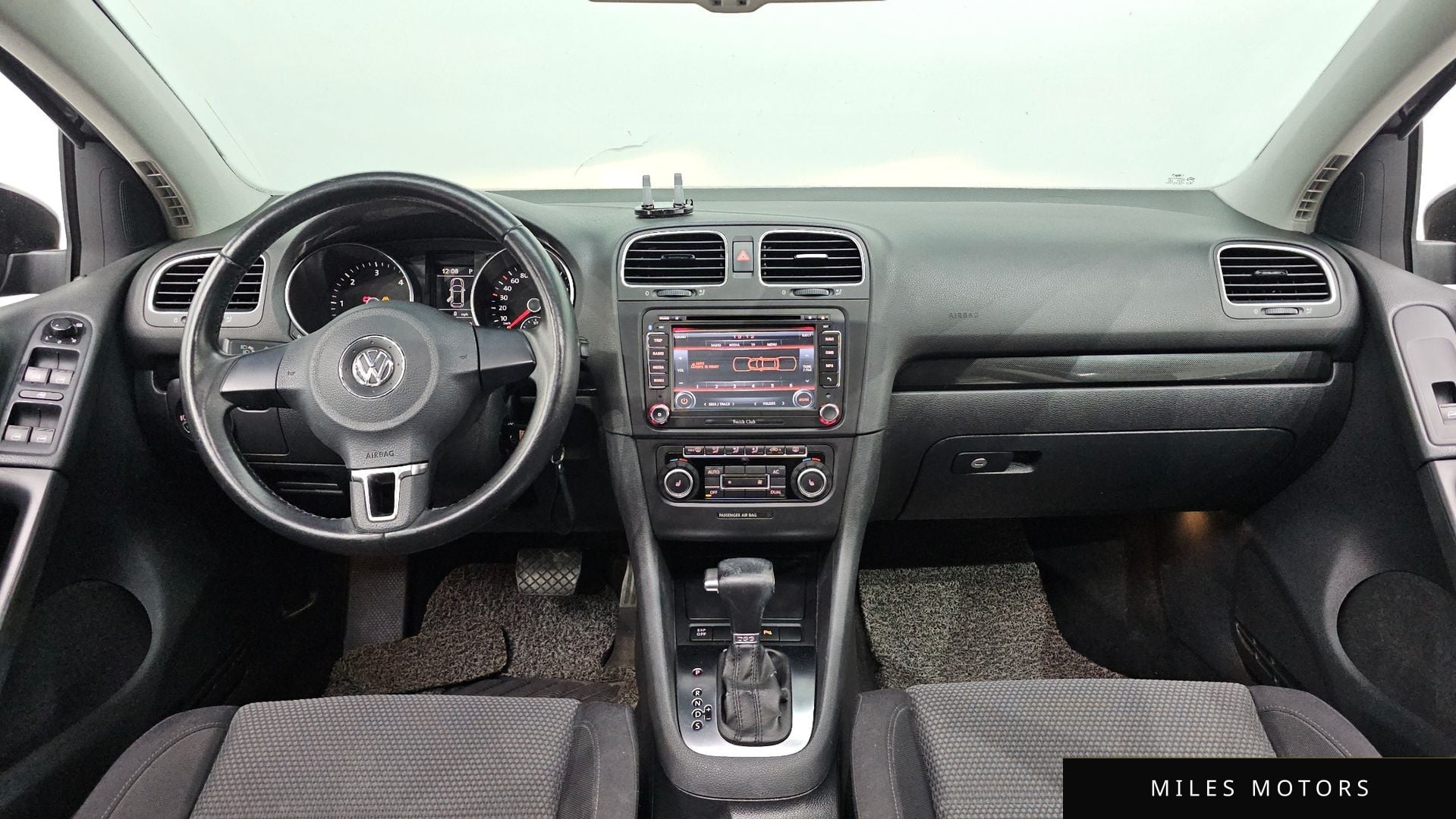 Volkswagen 골프 2010 — миниатюра 7