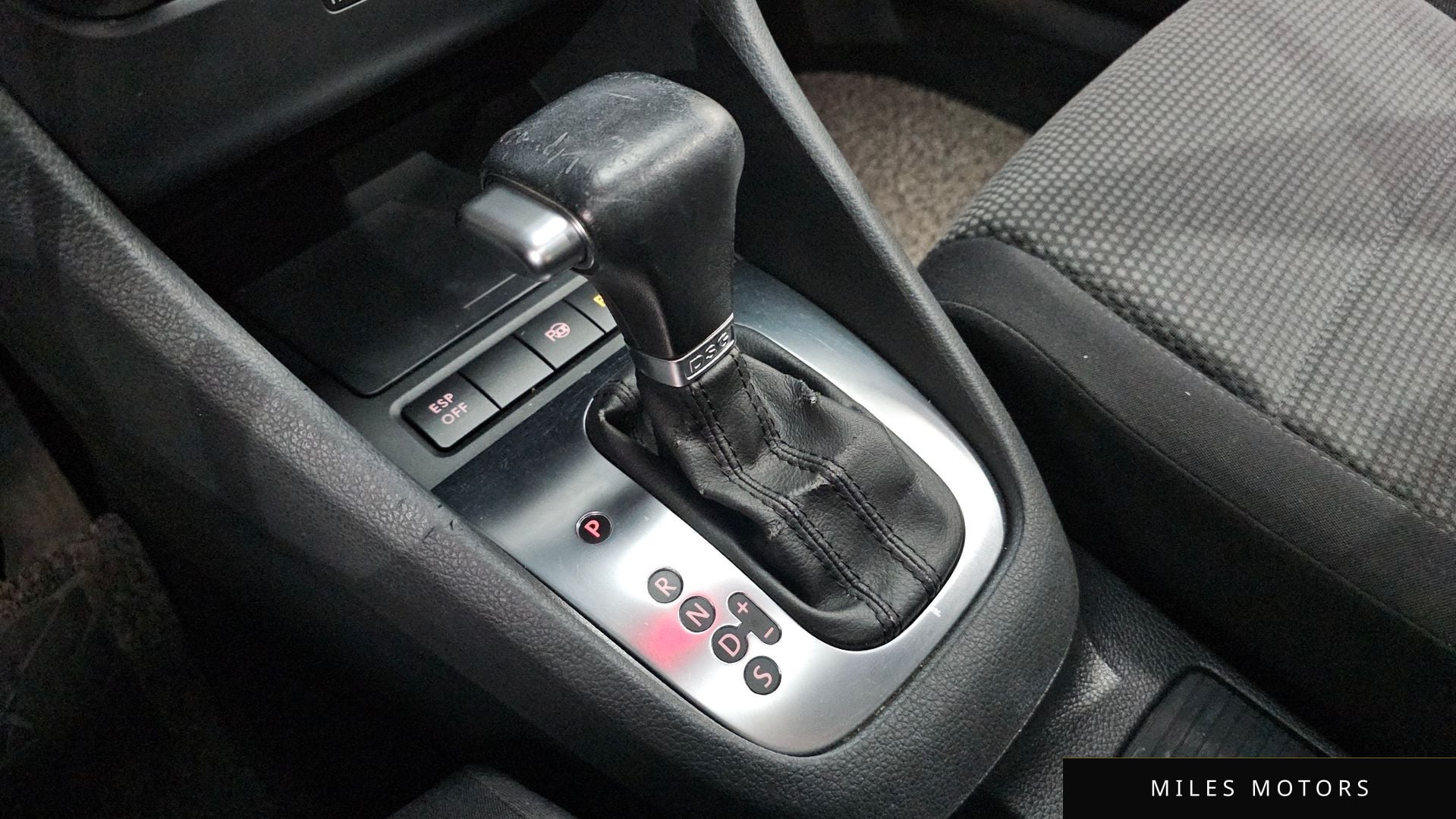 Volkswagen 골프 2010 — миниатюра 9