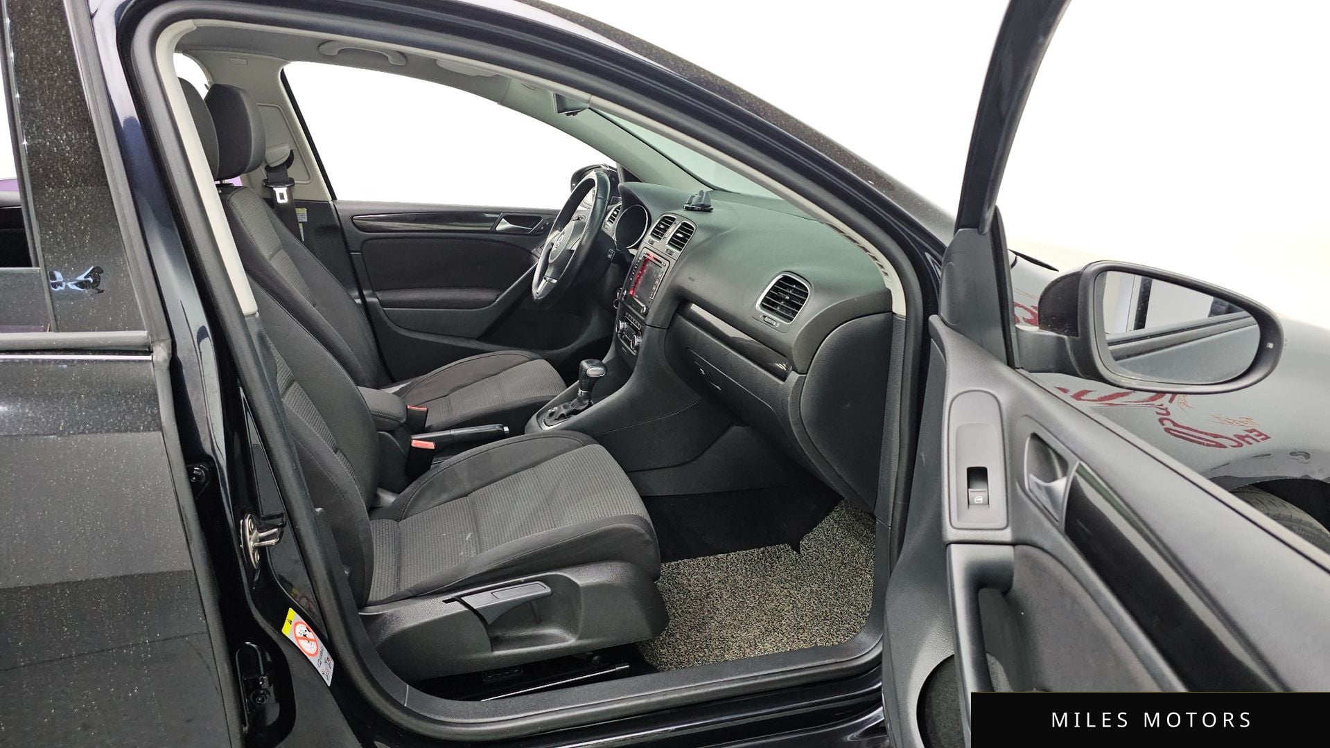 Volkswagen 골프 2010 — миниатюра 17