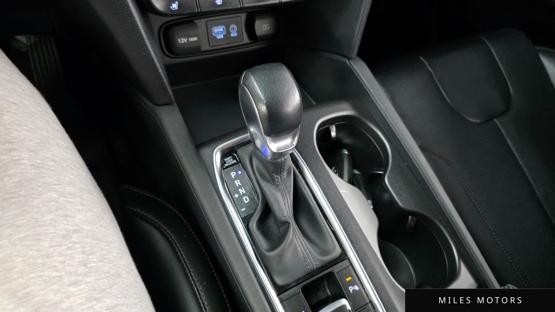 Hyundai Santafe 2020 — миниатюра 12