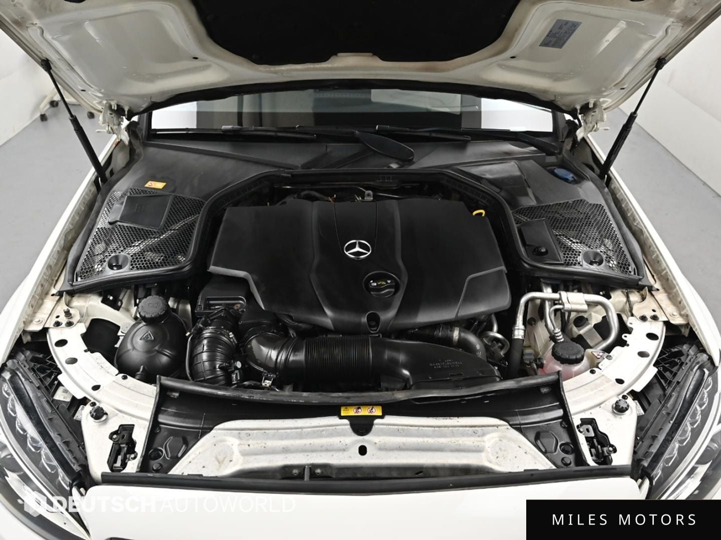 Mercedes-Benz C-Class W205 2016 — миниатюра 6