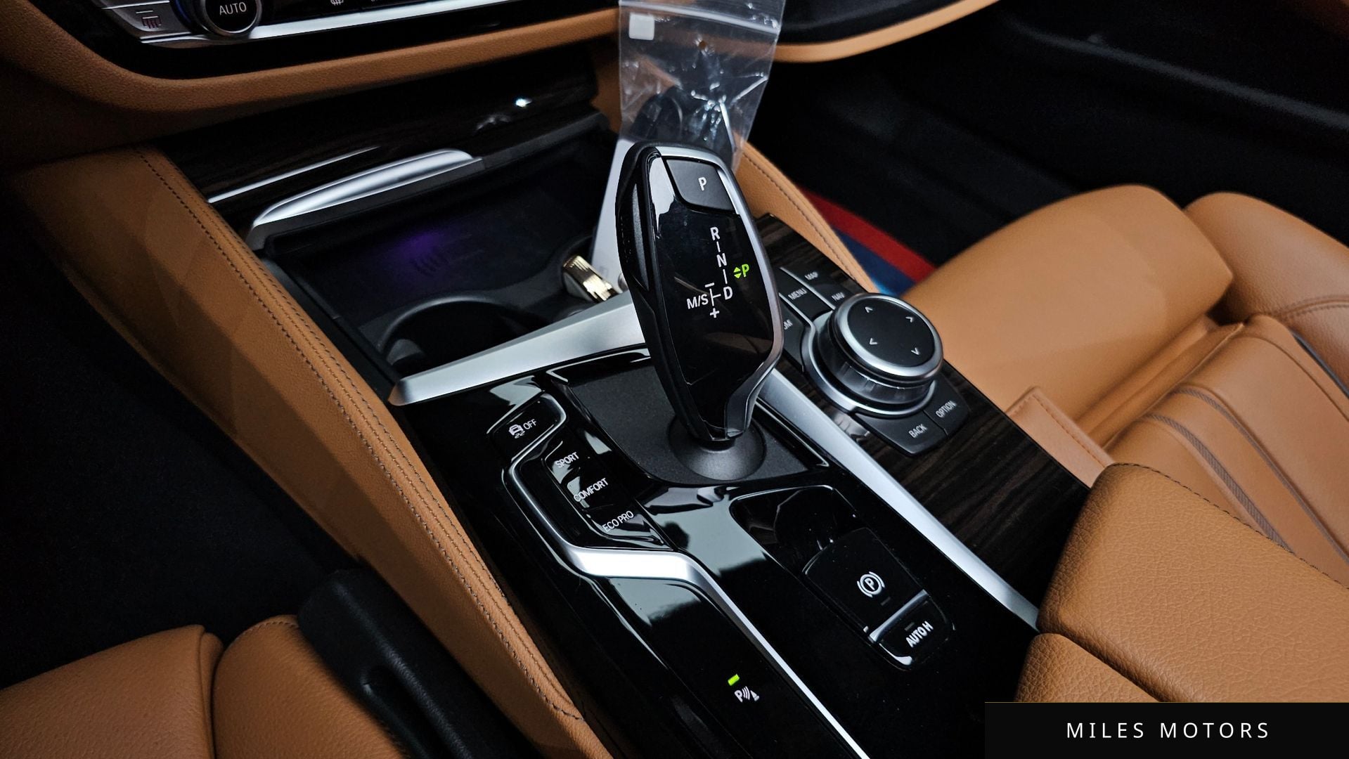 BMW 5 Series (G30) 2022 — миниатюра 11