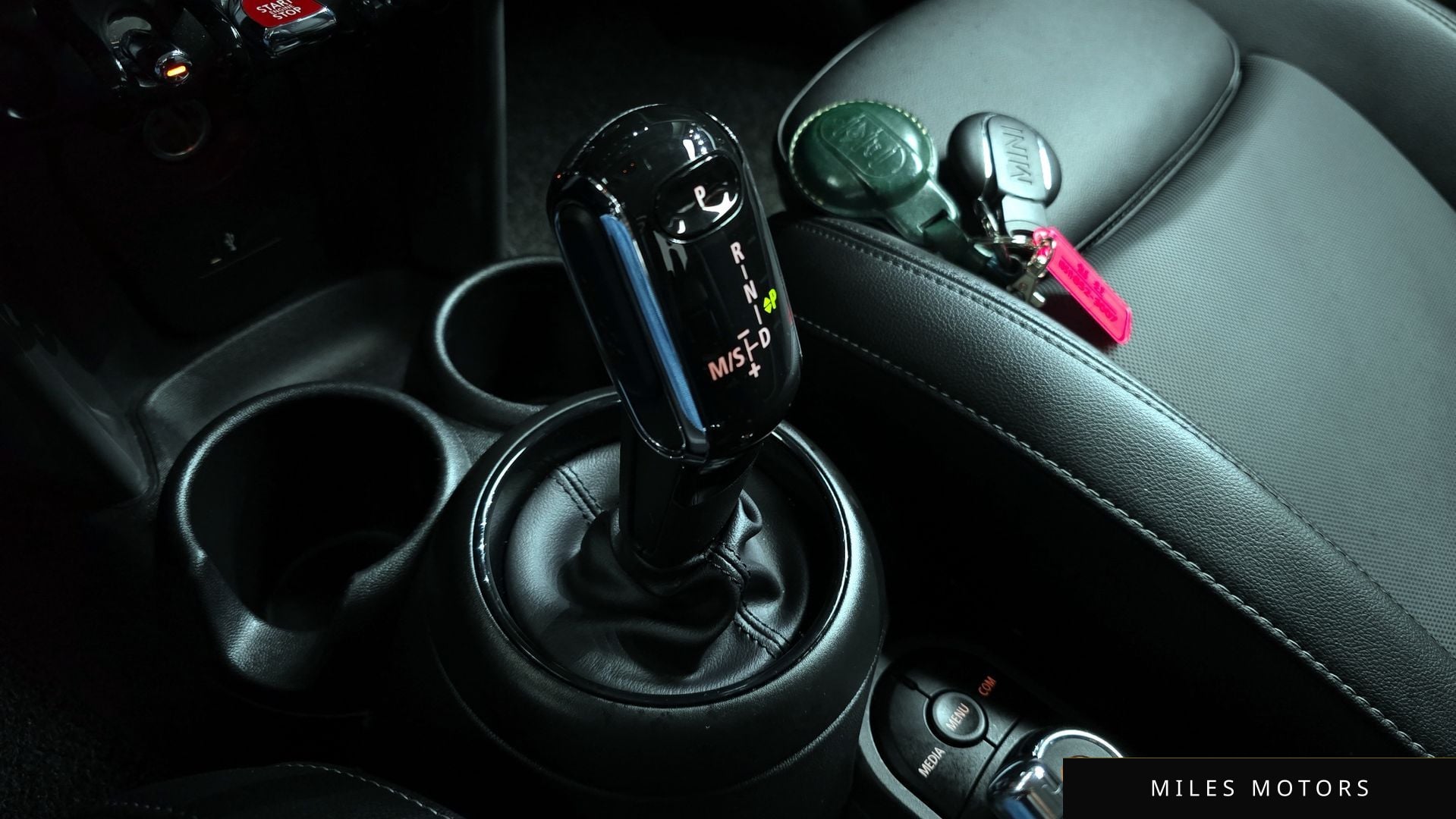 MINI Cooper 2021 — миниатюра 12