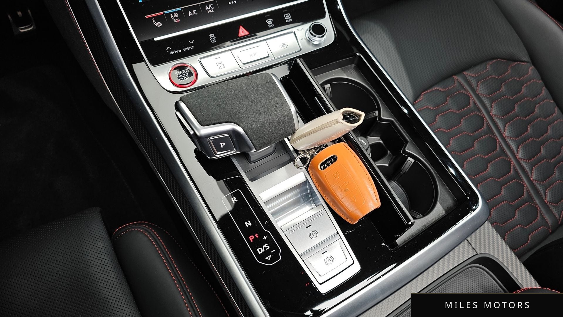 Audi RSQ8 (4M) 2025 — миниатюра 12