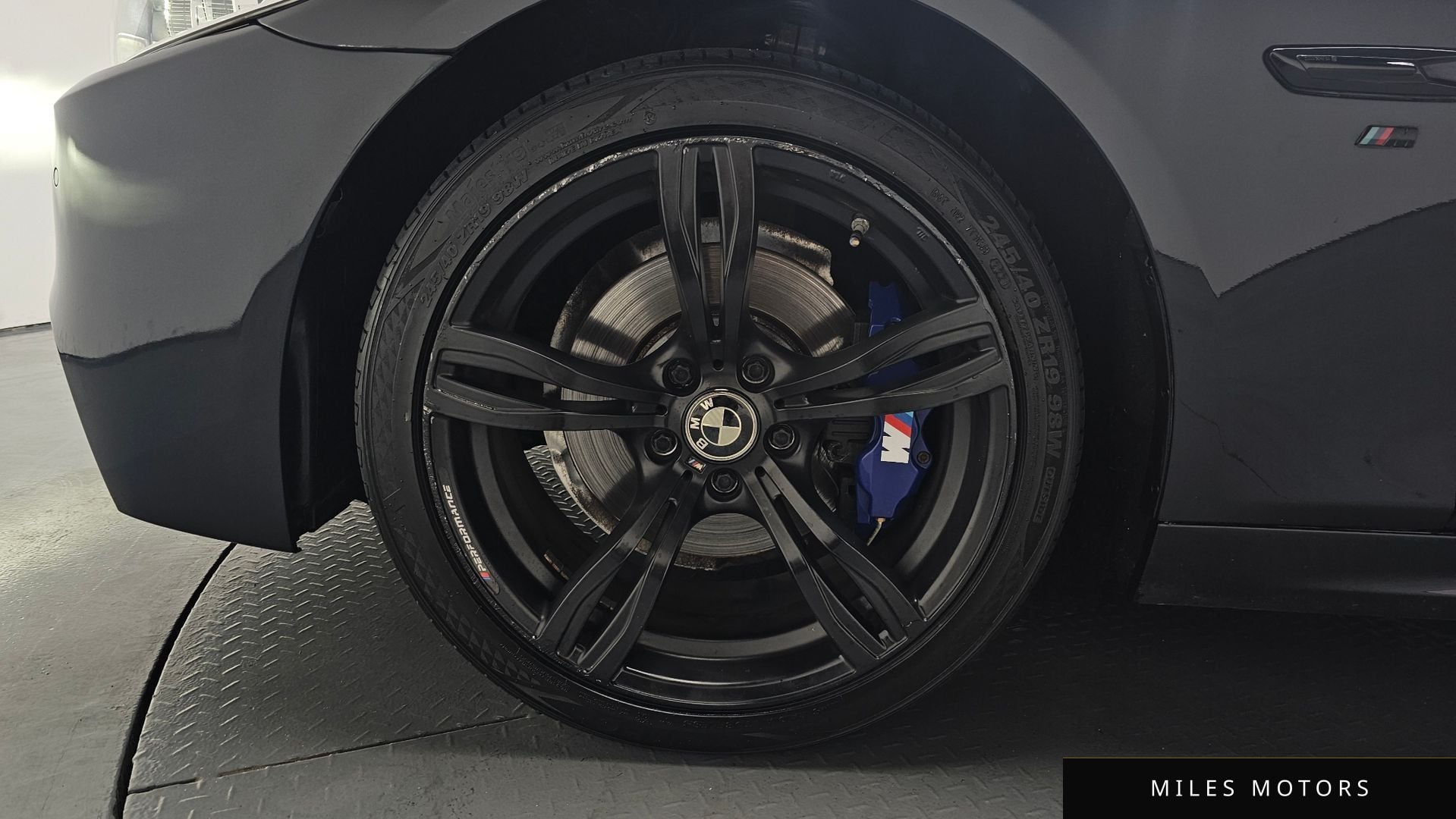 BMW 5시리즈 (F10) 2015 — миниатюра 4