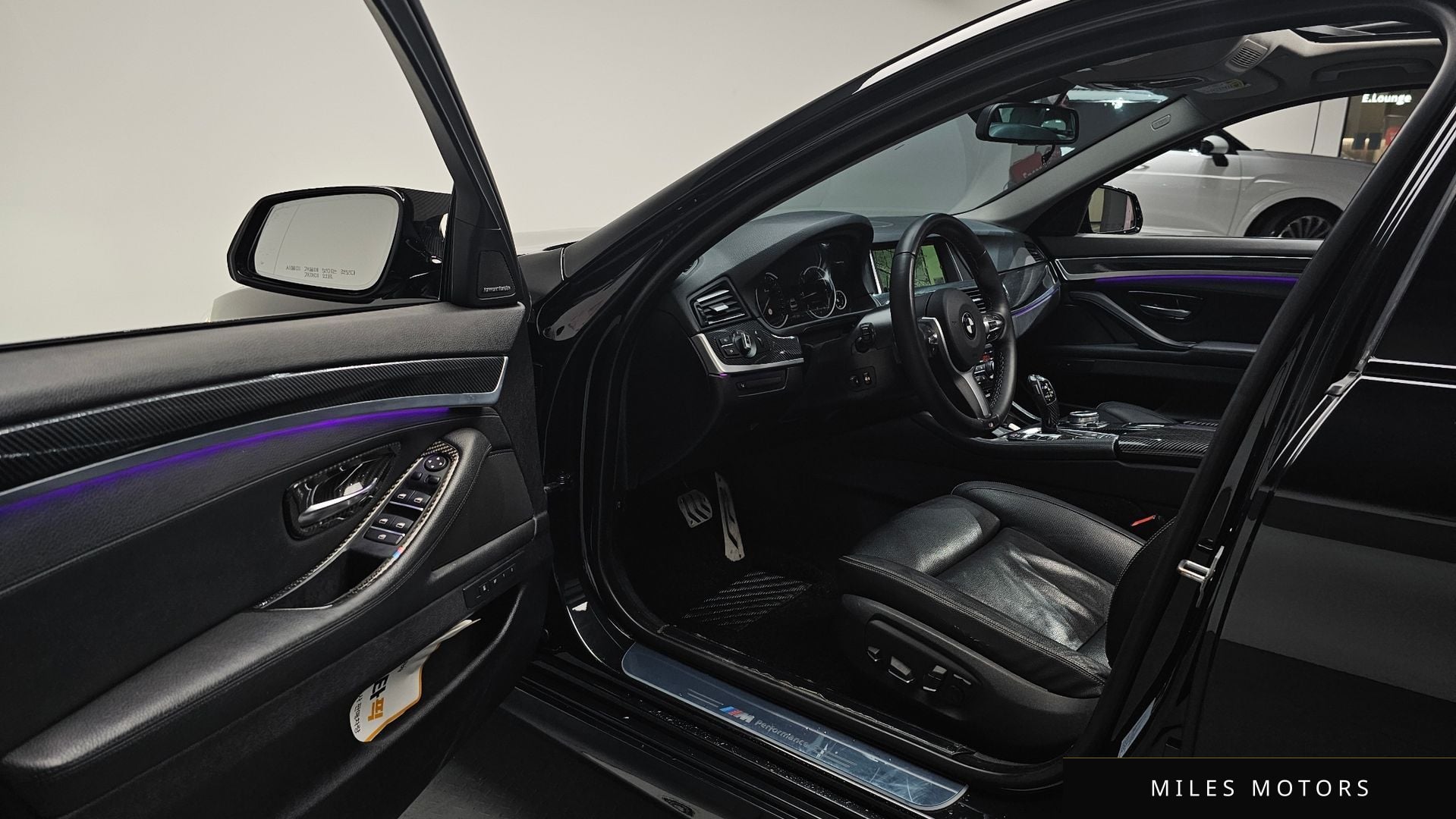 BMW 5시리즈 (F10) 2015 — миниатюра 12