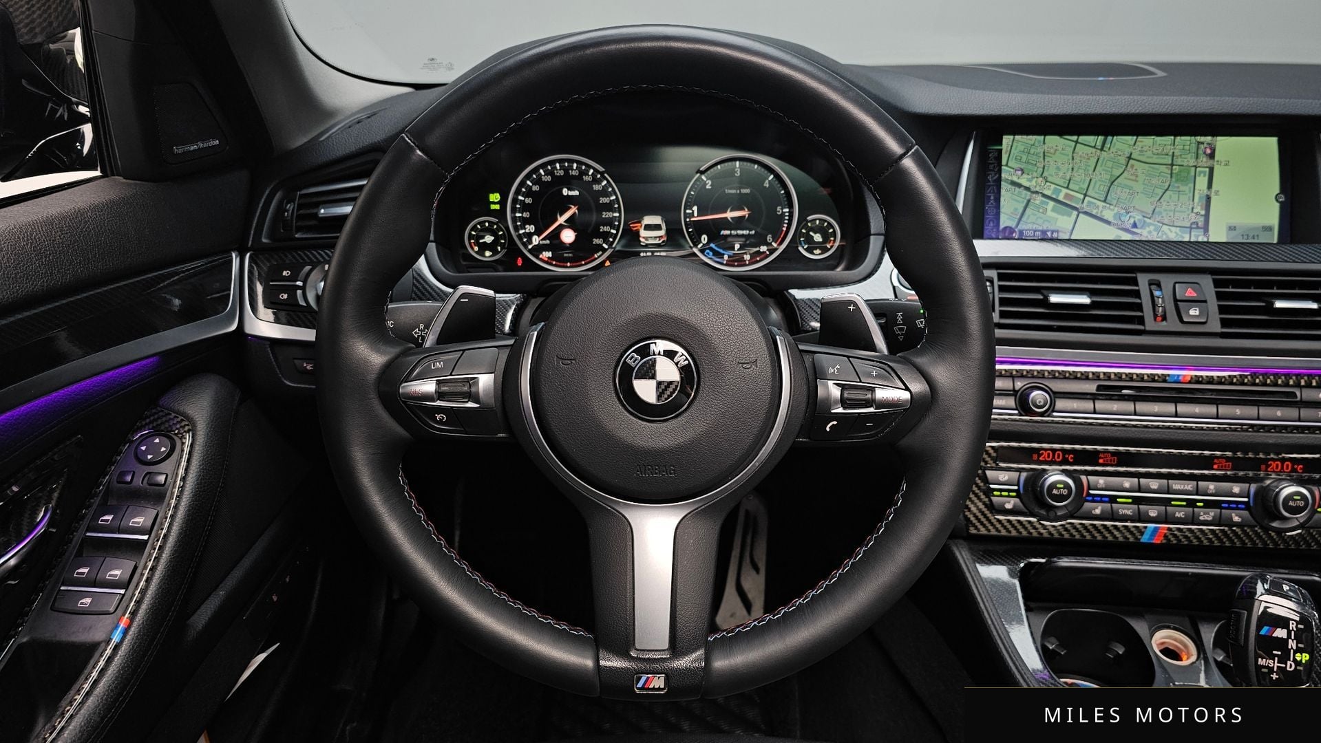 BMW 5시리즈 (F10) 2015 — миниатюра 18