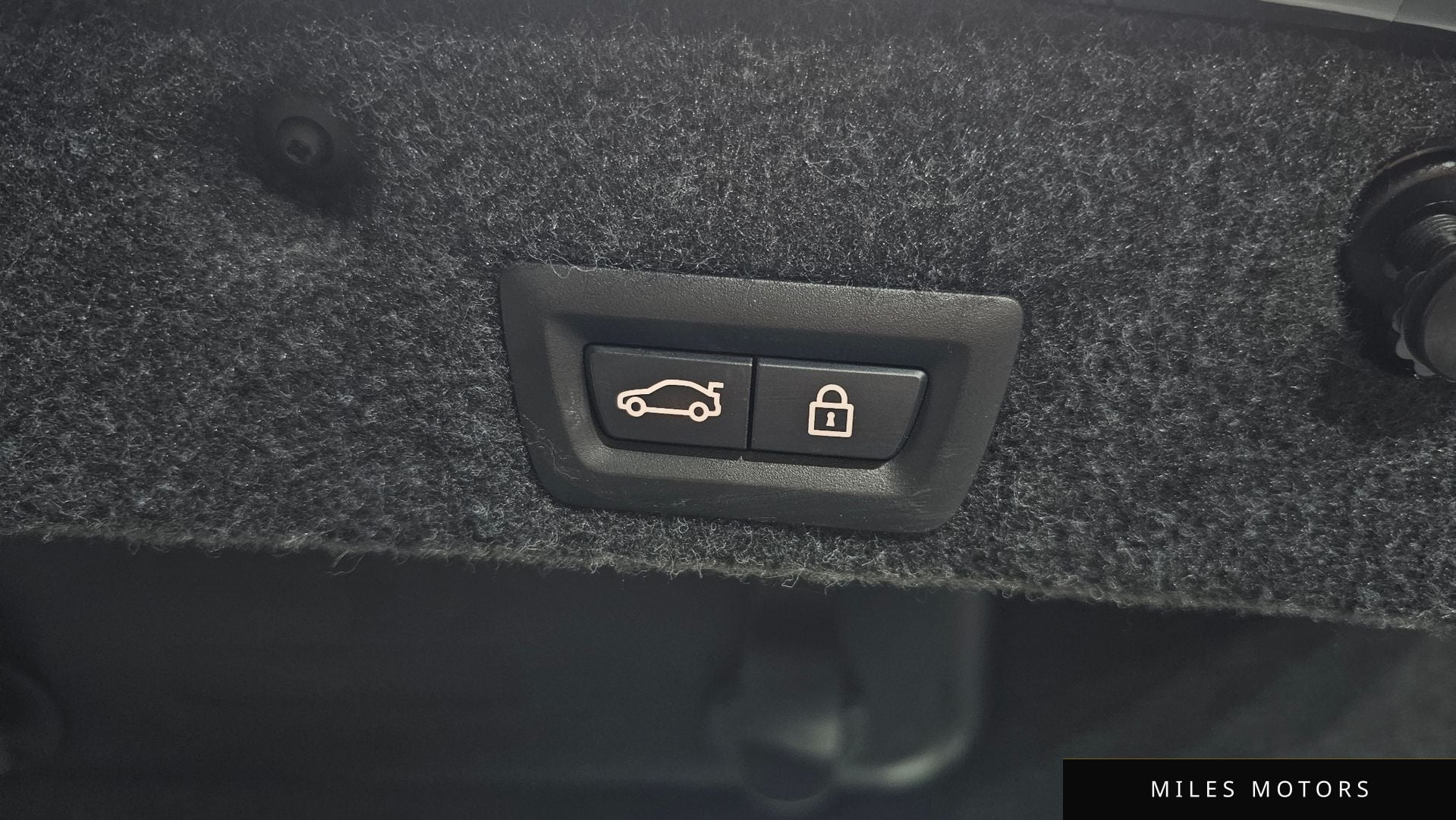 BMW 5시리즈 (F10) 2015 — миниатюра 26