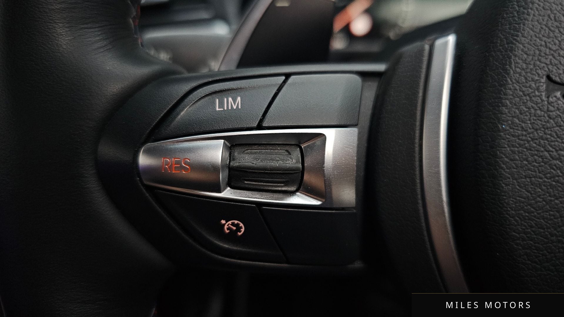 BMW 5시리즈 (F10) 2015 — миниатюра 29