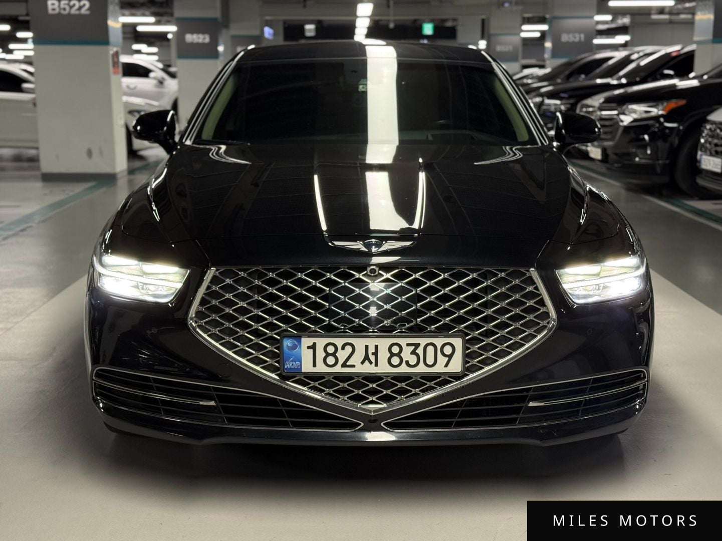 Genesis G90 2020 — фото 1 из 12