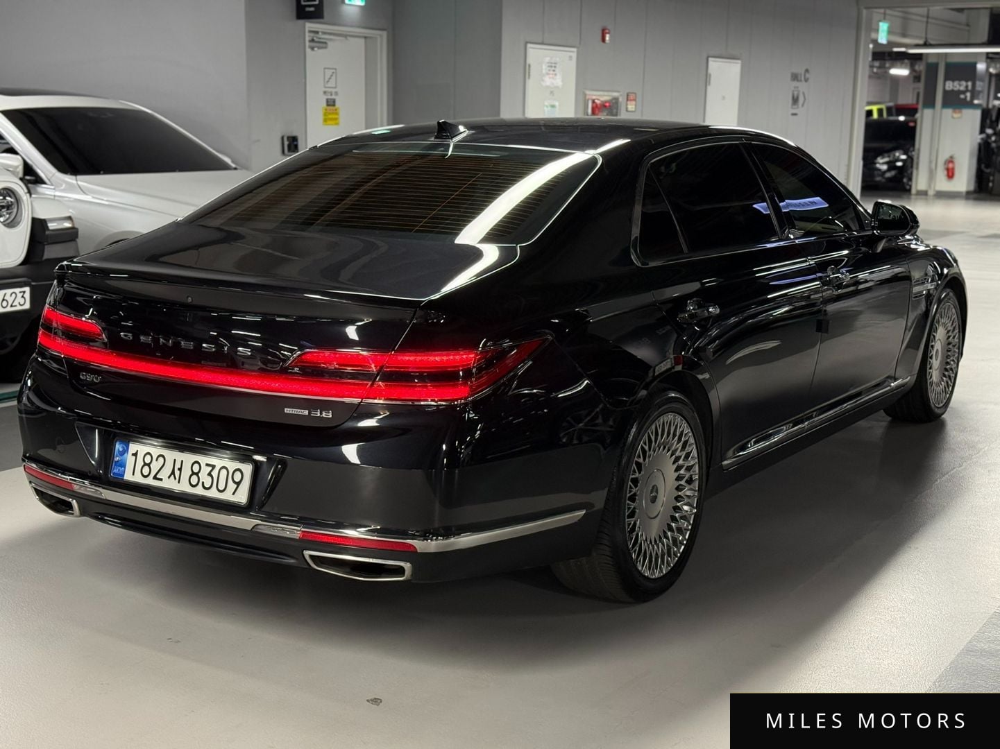 Genesis G90 2020 — миниатюра 4