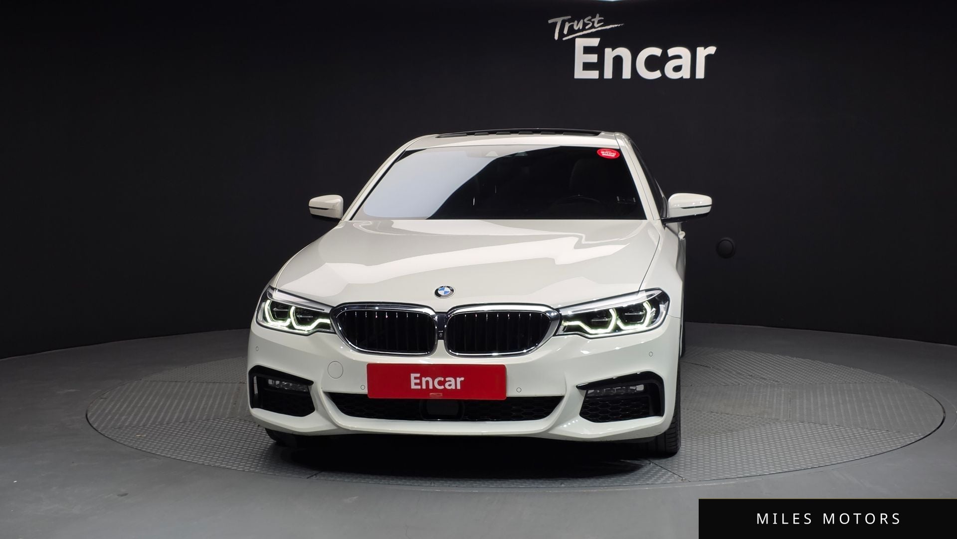 BMW 5시리즈 (G30) 2018 — миниатюра 3