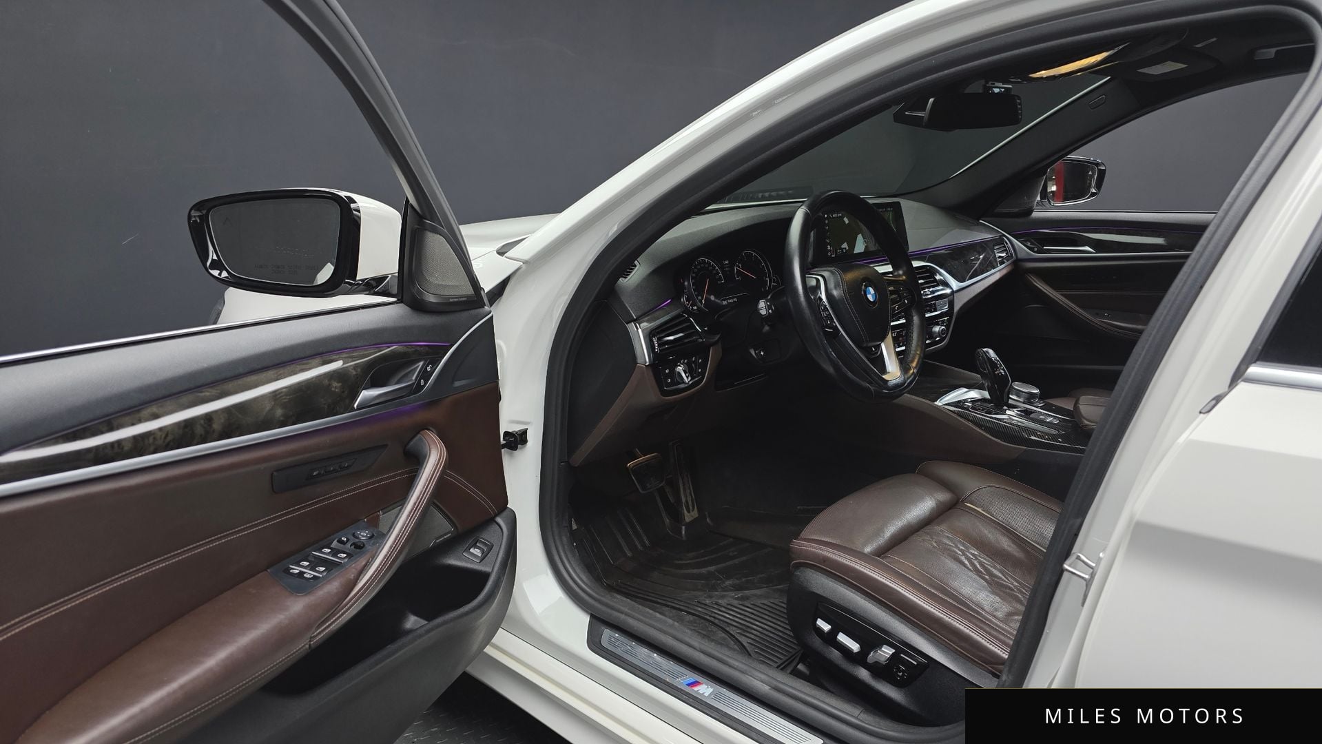 BMW 5시리즈 (G30) 2018 — миниатюра 13