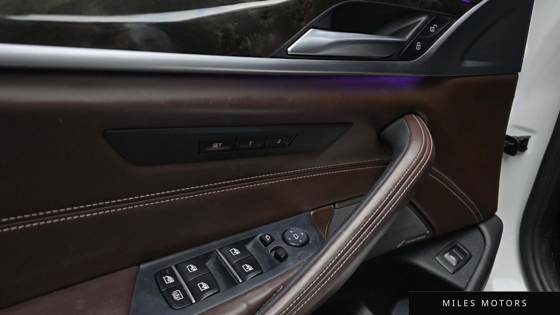 BMW 5시리즈 (G30) 2018 — миниатюра 31