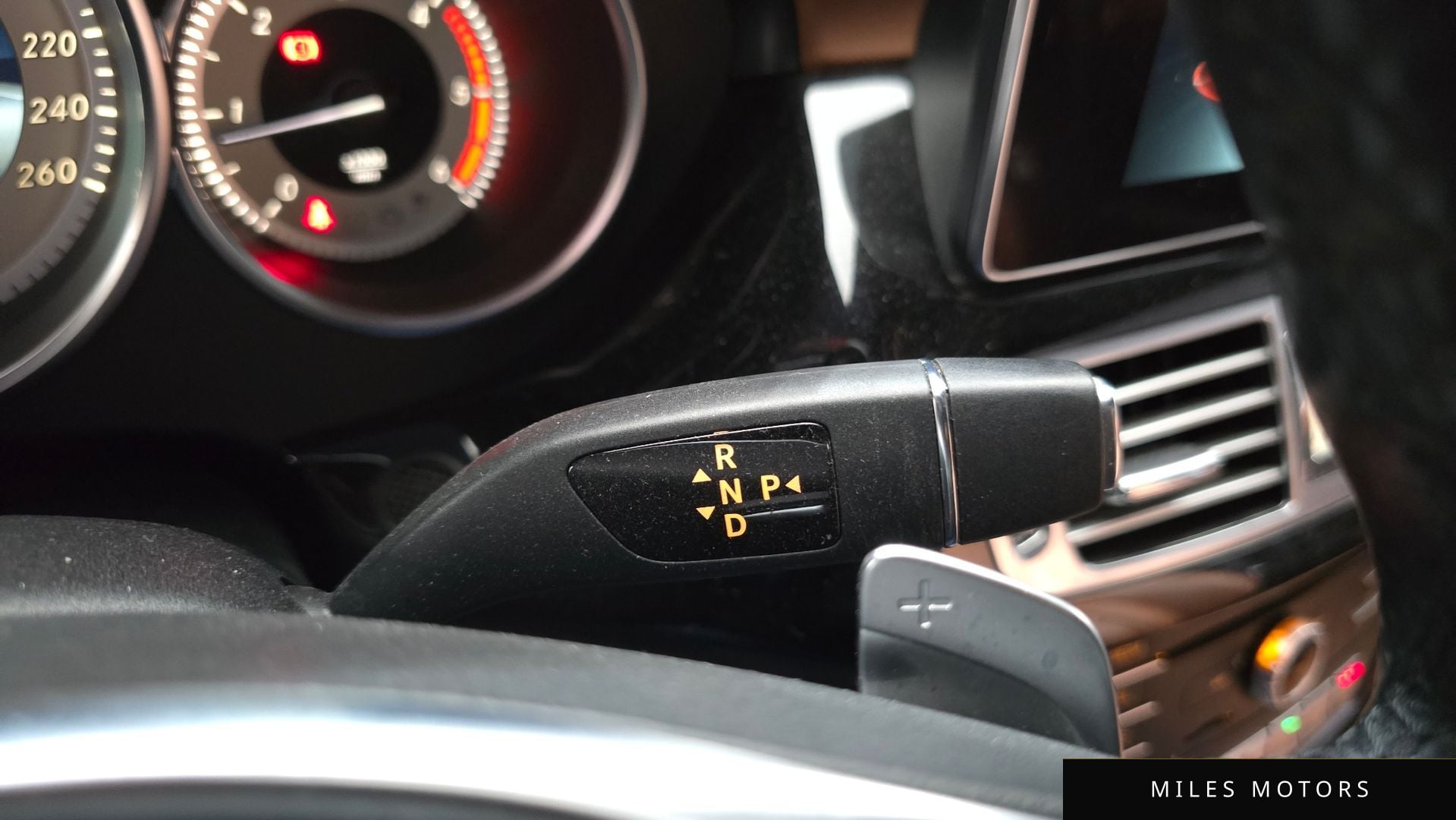 Mercedes-Benz CLS-Class W218 2017 — миниатюра 9