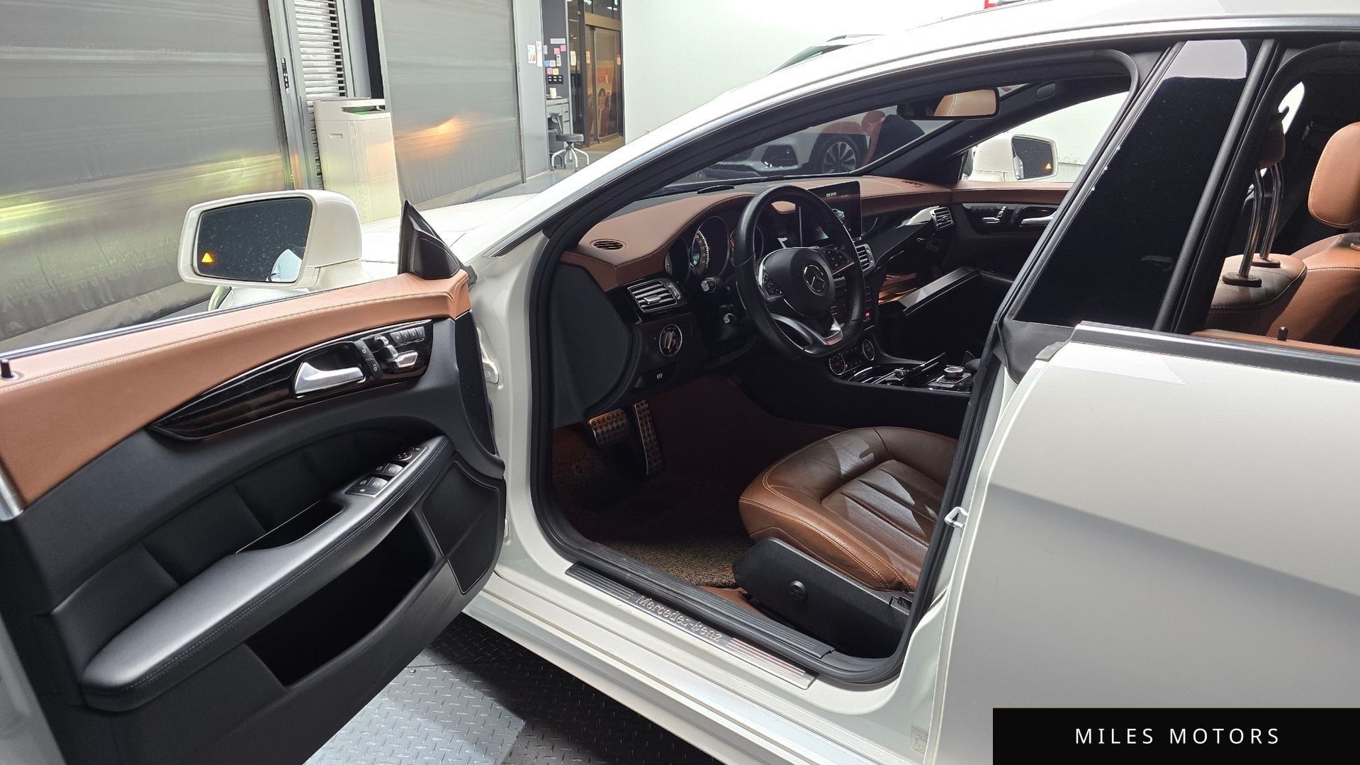 Mercedes-Benz CLS-Class W218 2017 — миниатюра 10