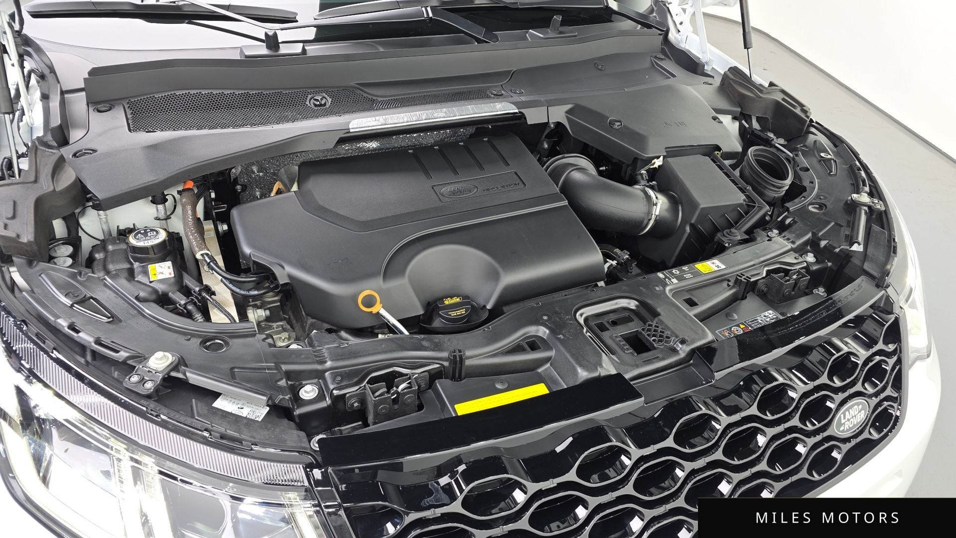 Land Rover Discovery Sport 2025 — миниатюра 10