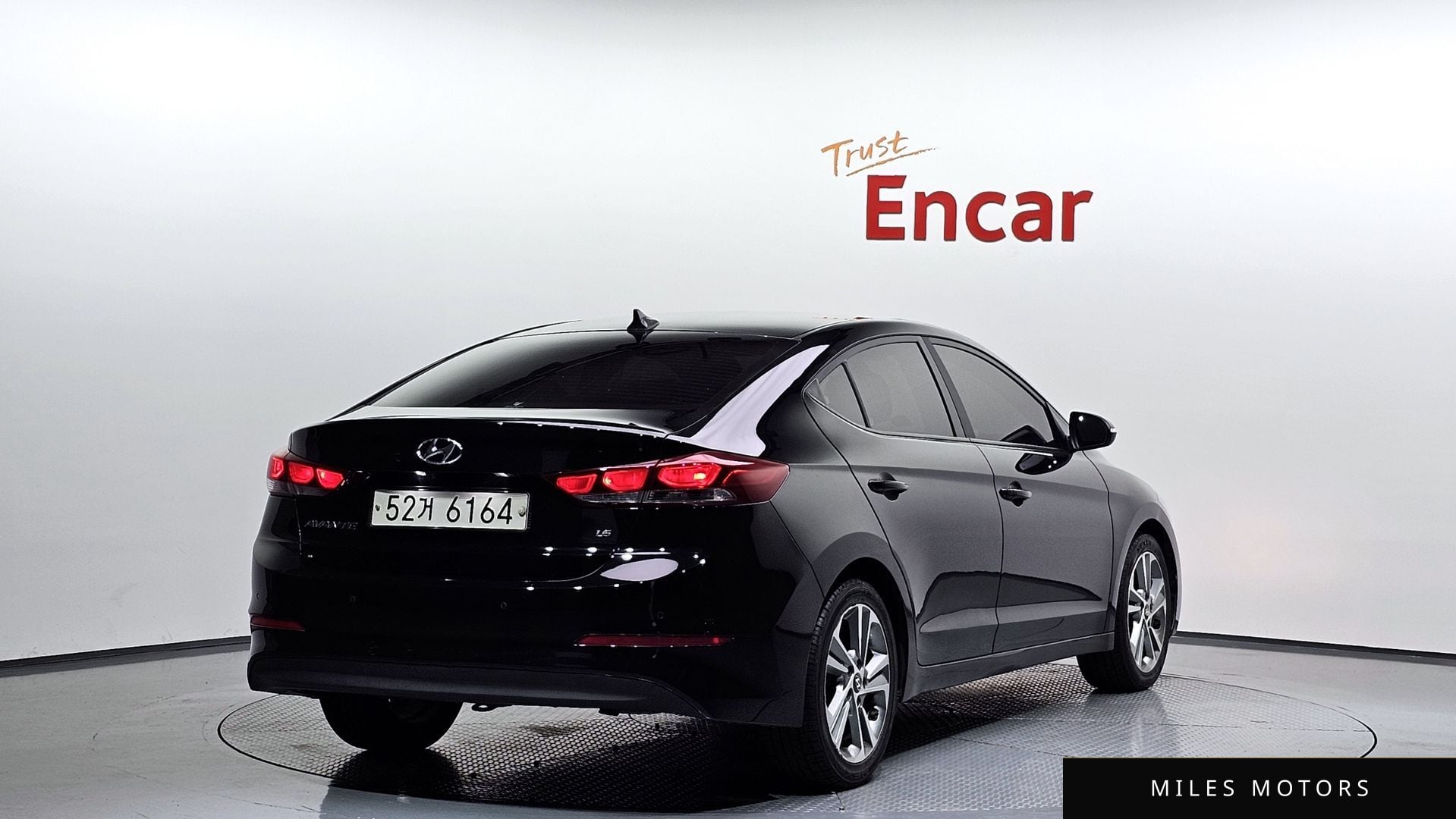 Hyundai AVANTE 2018 — миниатюра 2
