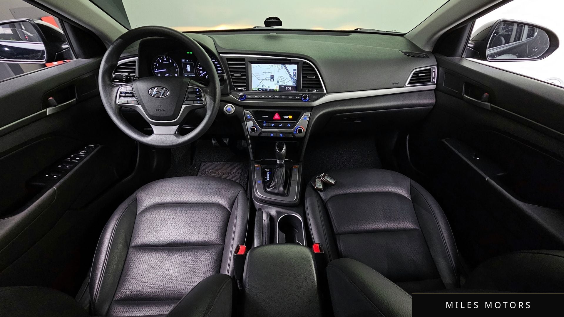 Hyundai AVANTE 2018 — миниатюра 10