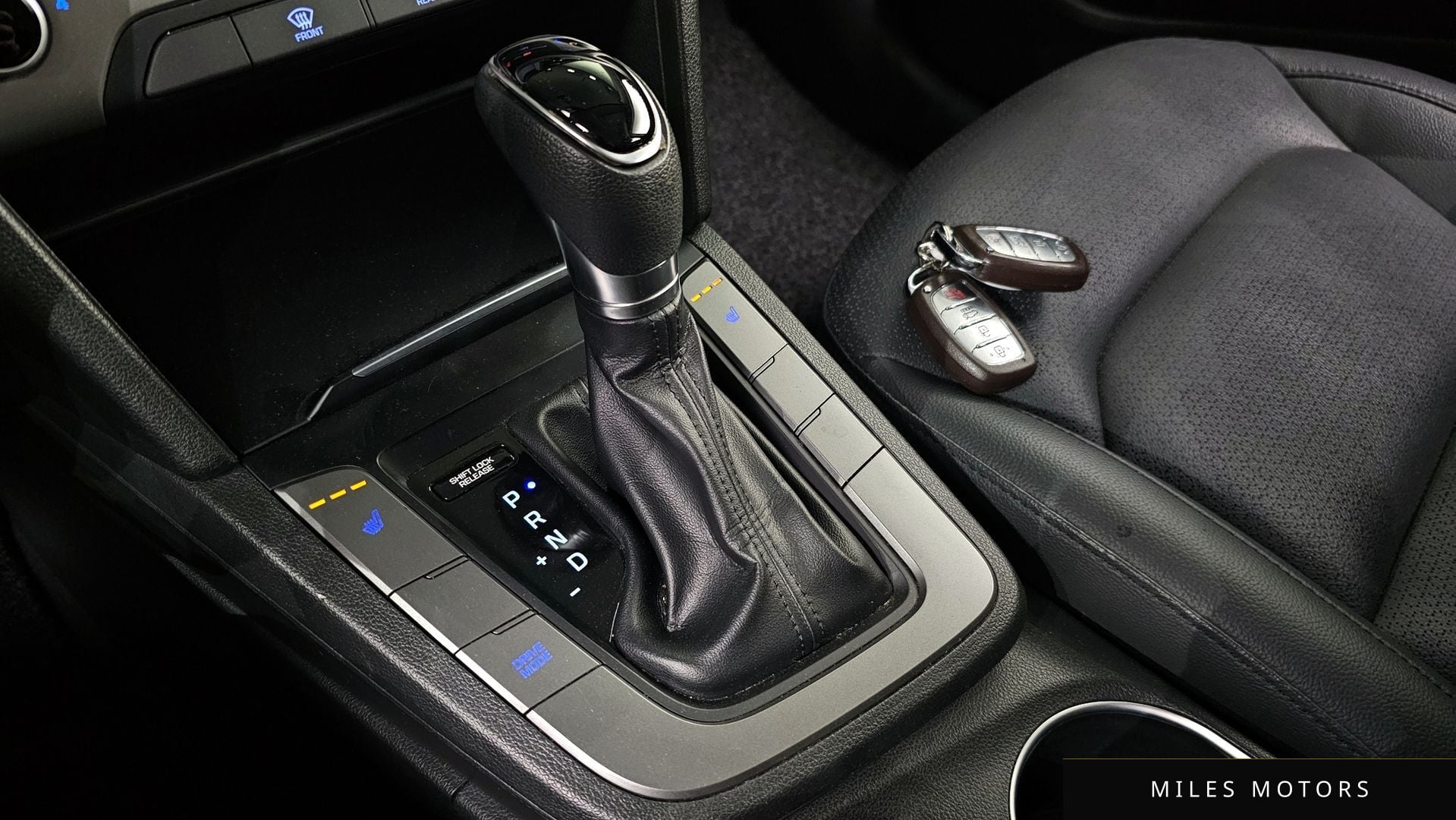 Hyundai AVANTE 2018 — миниатюра 12