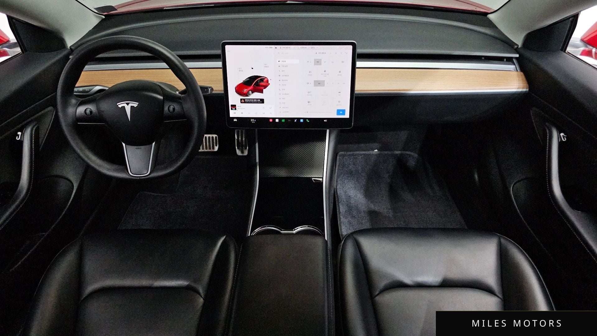 Tesla Model 3 2020 — миниатюра 10