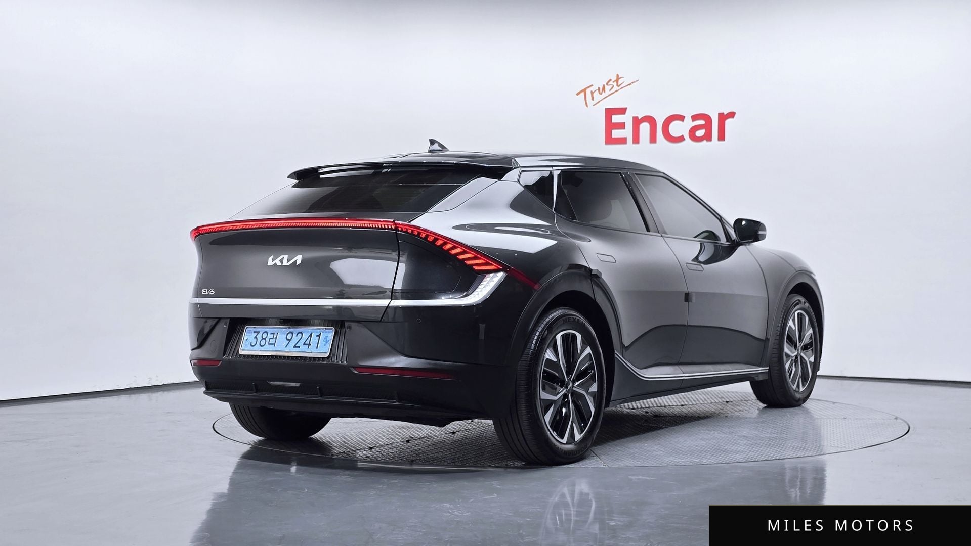 Kia EV6 2022 — миниатюра 2