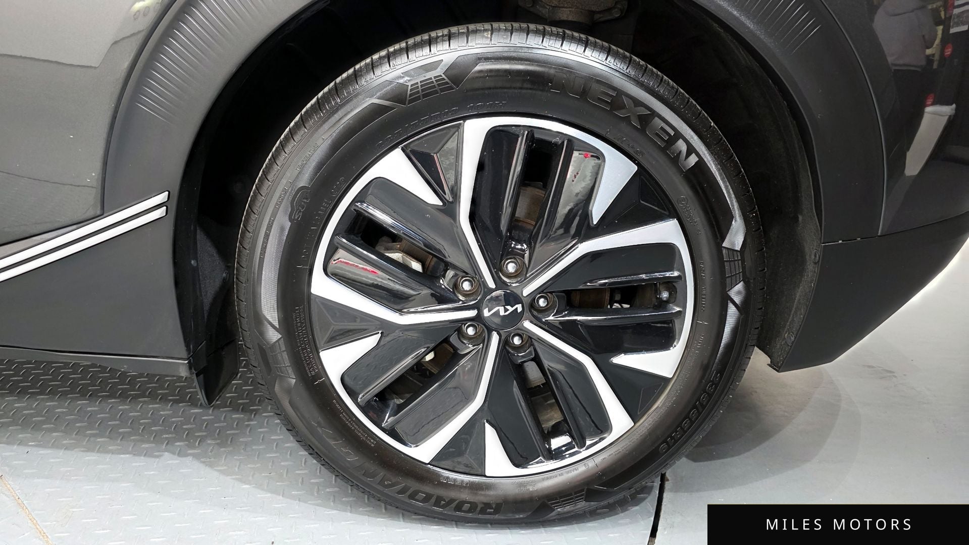 Kia EV6 2022 — миниатюра 7
