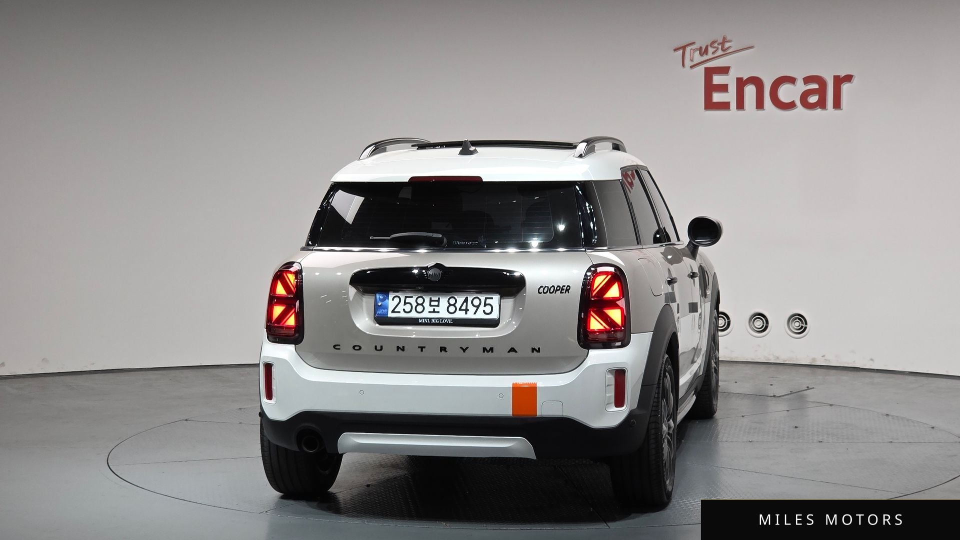 MINI 쿠퍼 컨트리맨 2024 — миниатюра 4