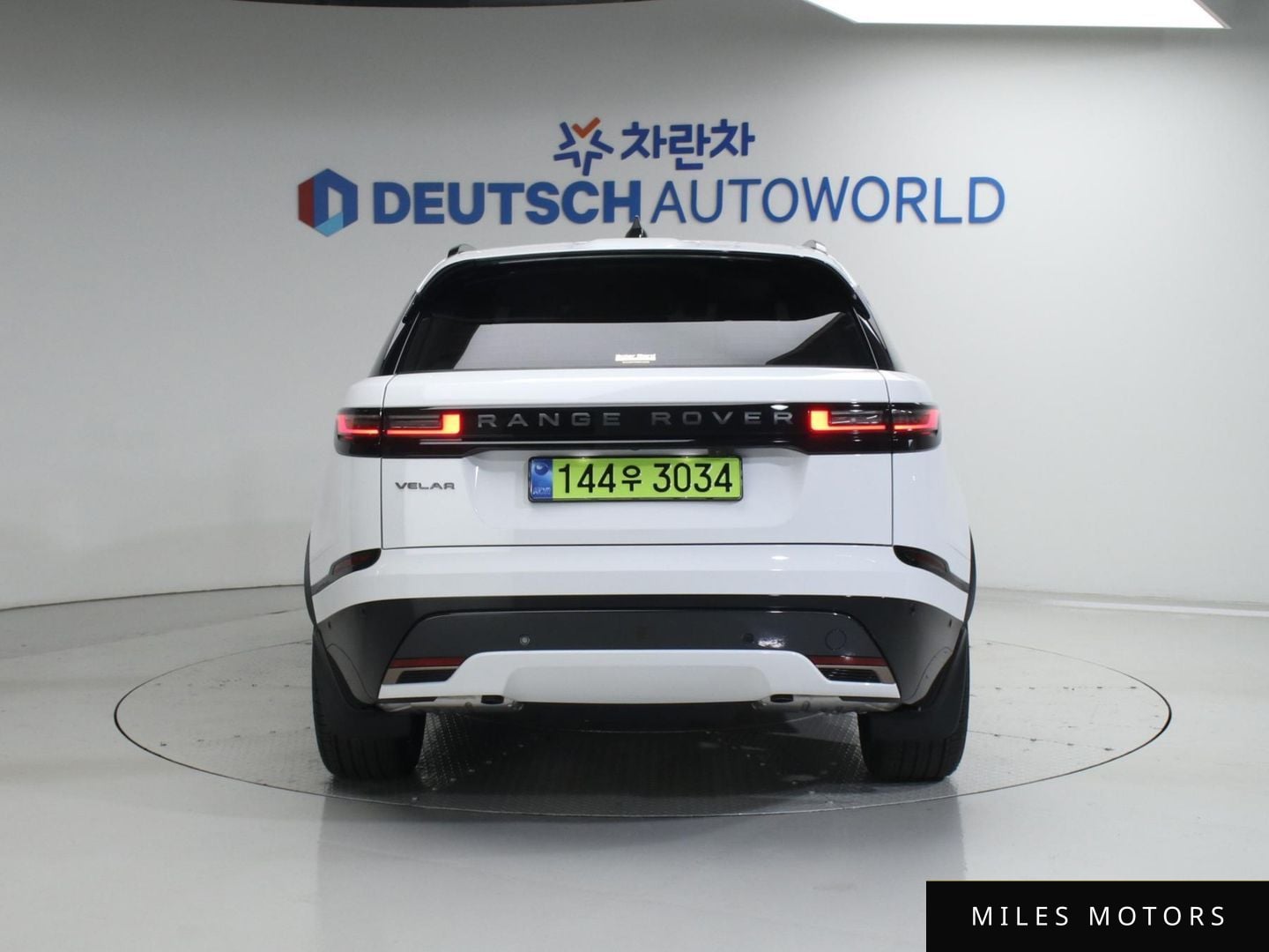 Land Rover Range Rover Velar 2025 — миниатюра 4
