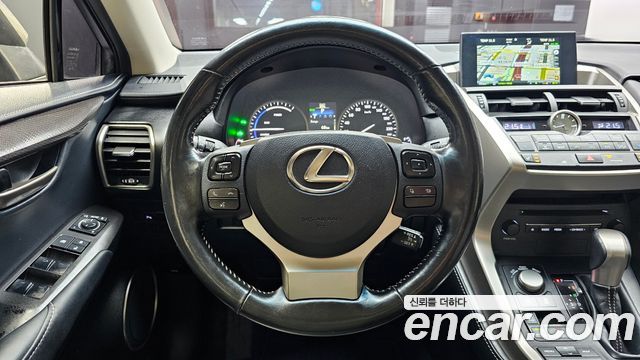 Лексус NX300h 2016 — миниатюра 13