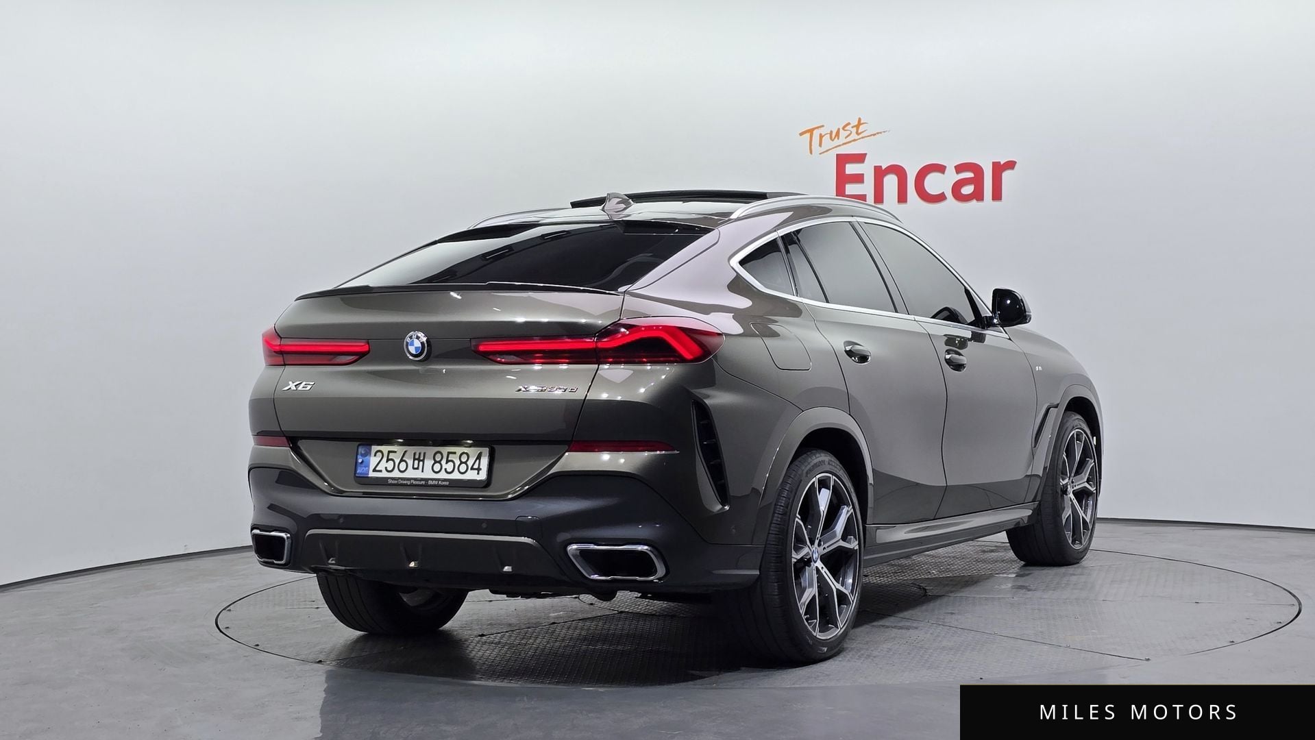 BMW X6 (G06) 2021 — миниатюра 2
