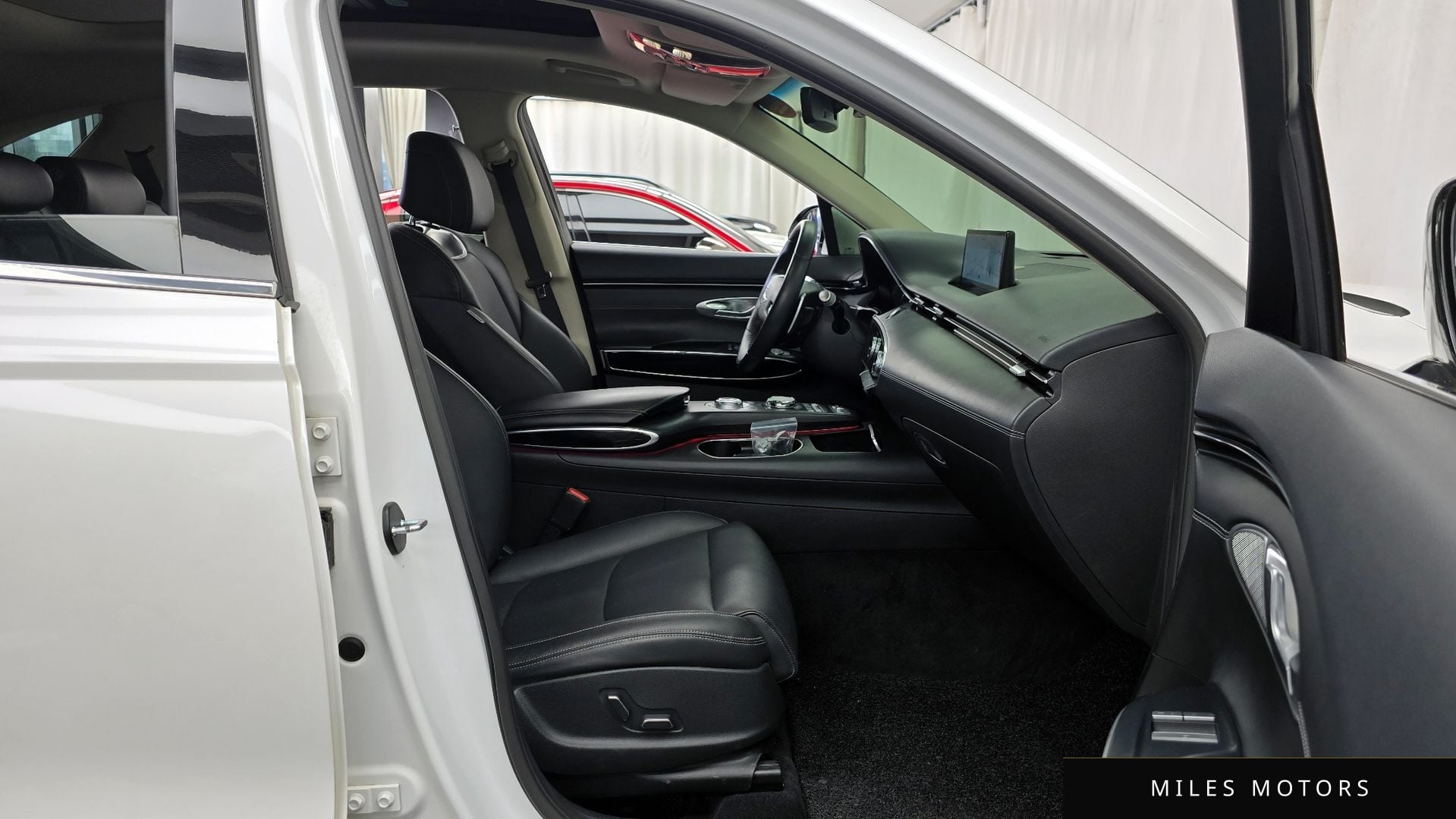 Genesis GV70 2021 — миниатюра 11