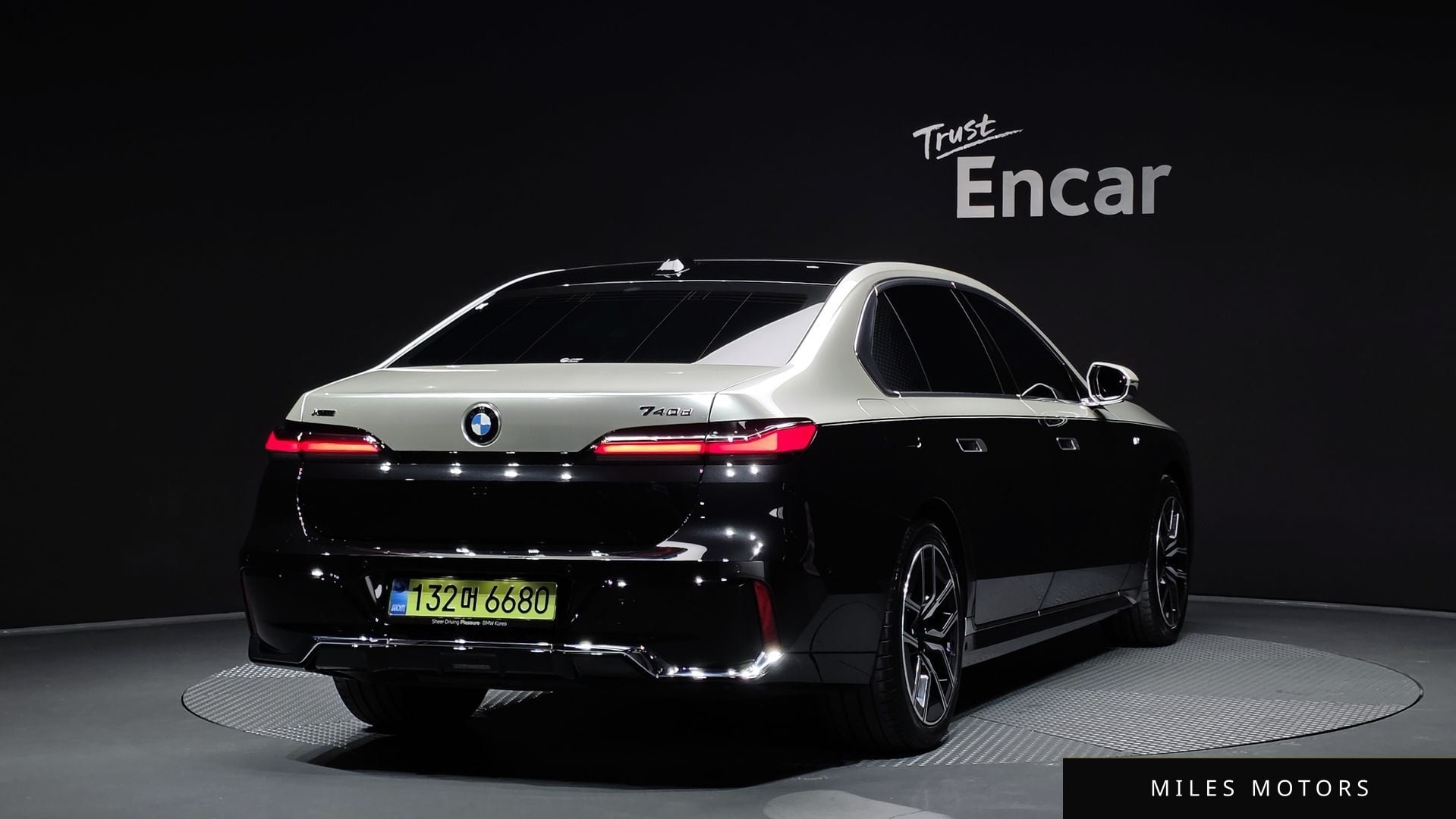 BMW 7 Series (G70) 2025 — миниатюра 2