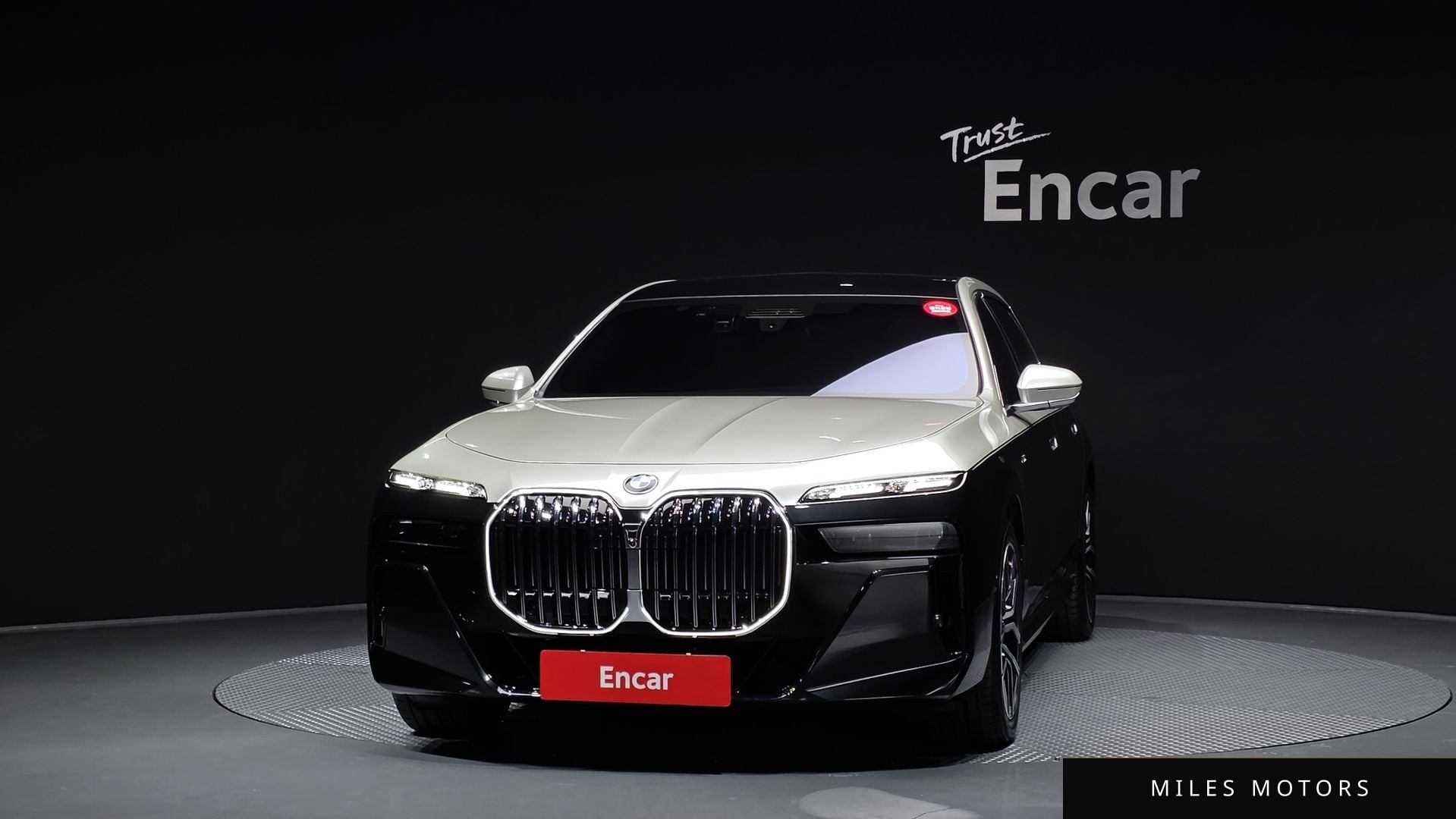 BMW 7 Series (G70) 2025 — миниатюра 3