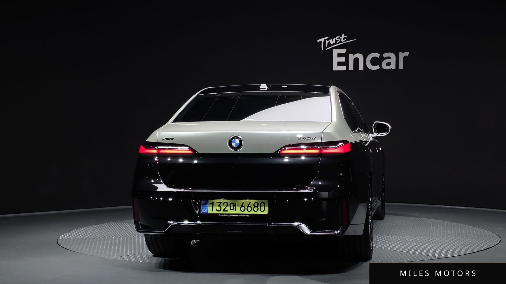 BMW 7 Series (G70) 2025 — миниатюра 4