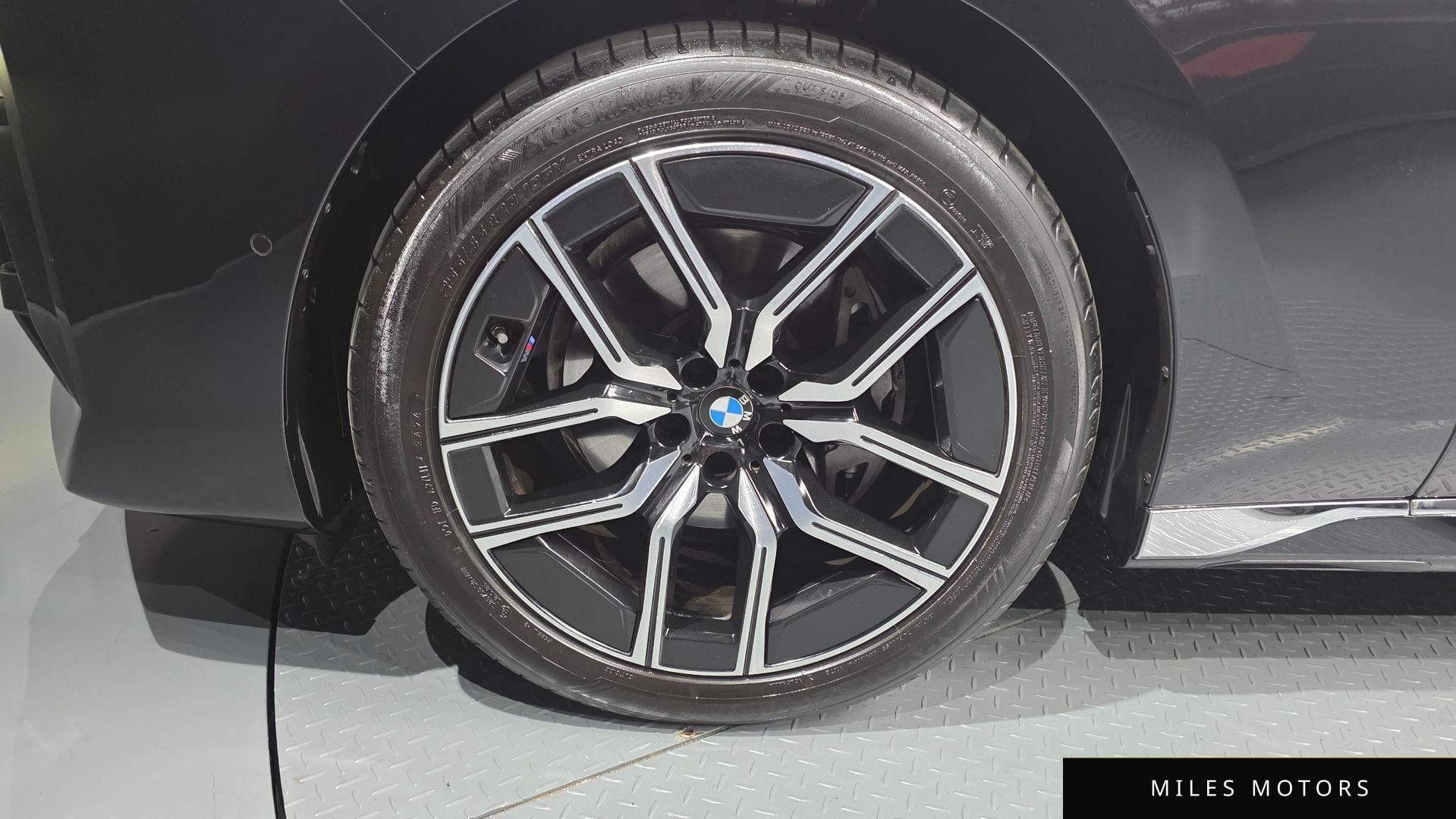 BMW 7 Series (G70) 2025 — миниатюра 5