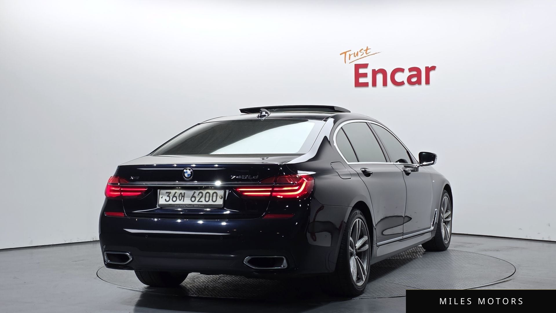 BMW 7 Series (G11) 2018 — миниатюра 2