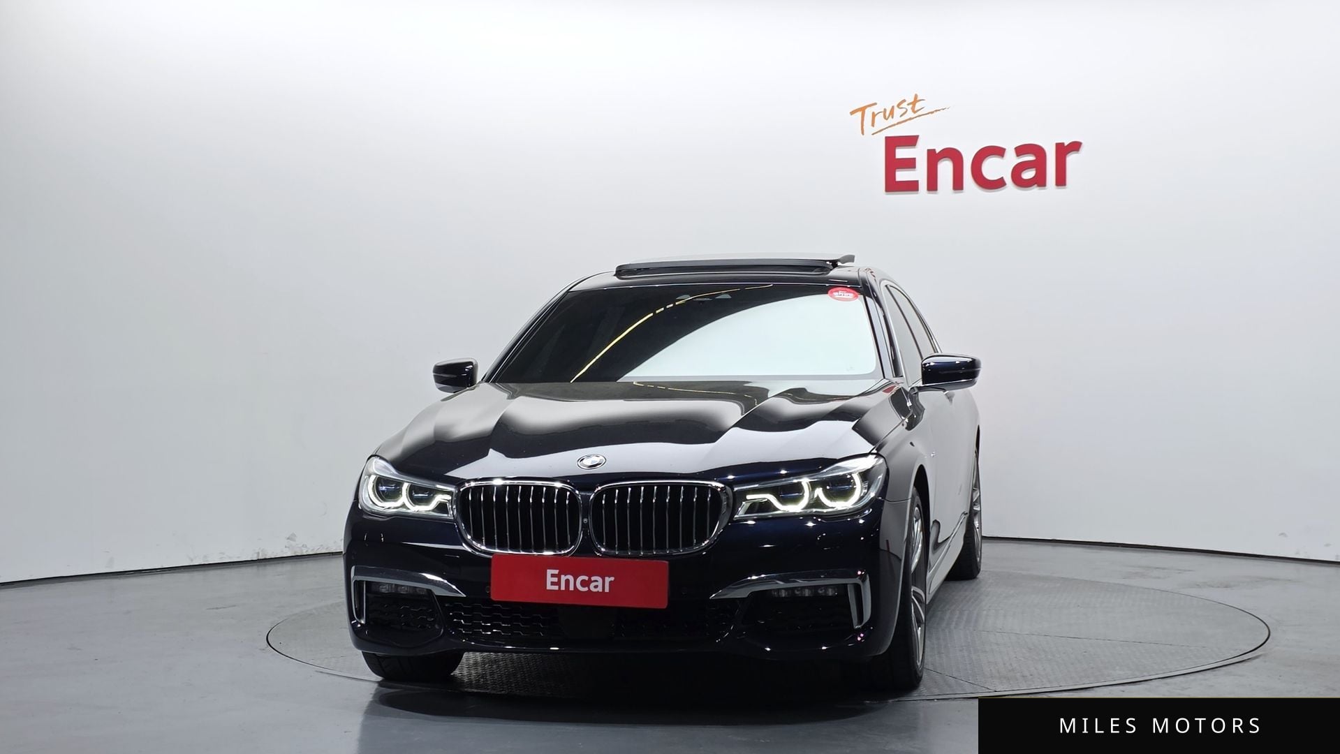 BMW 7 Series (G11) 2018 — миниатюра 3