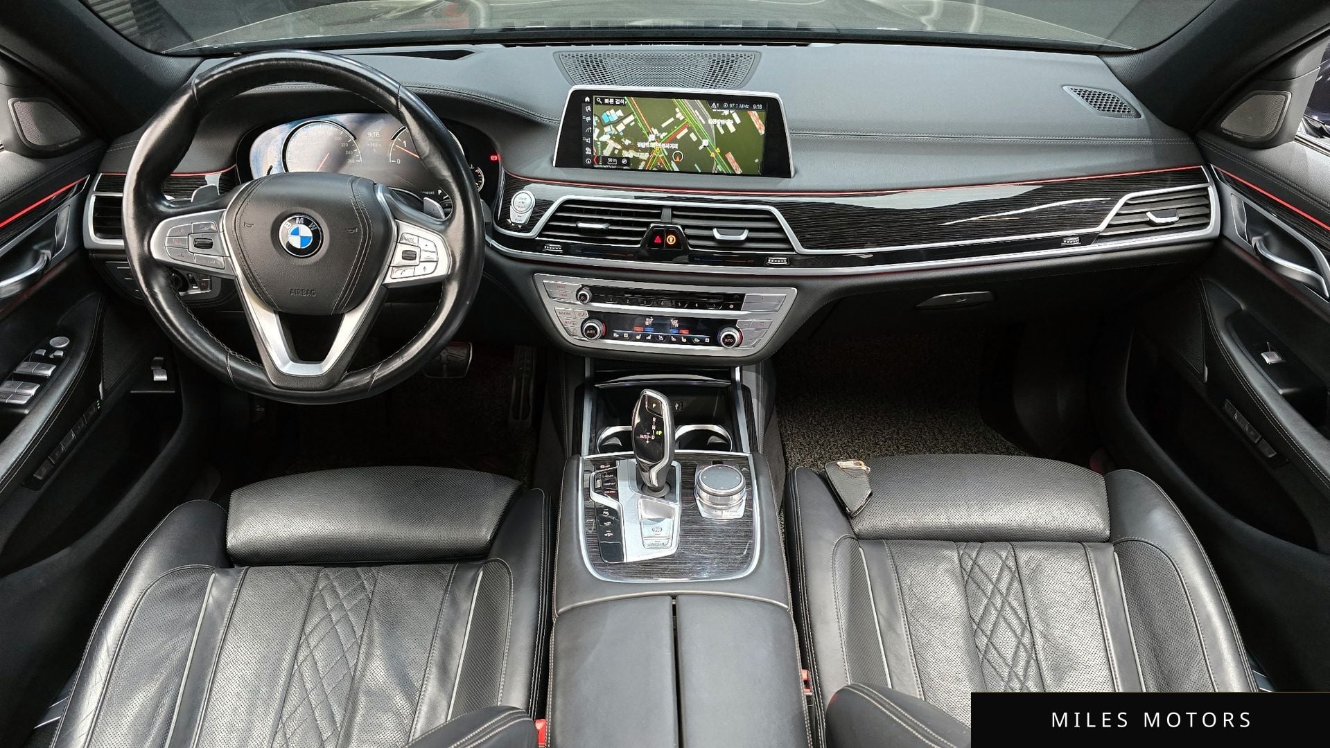 BMW 7 Series (G11) 2018 — миниатюра 7