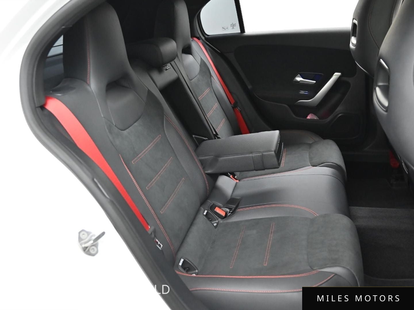 Mercedes-Benz A-Class W177 2022 — миниатюра 12