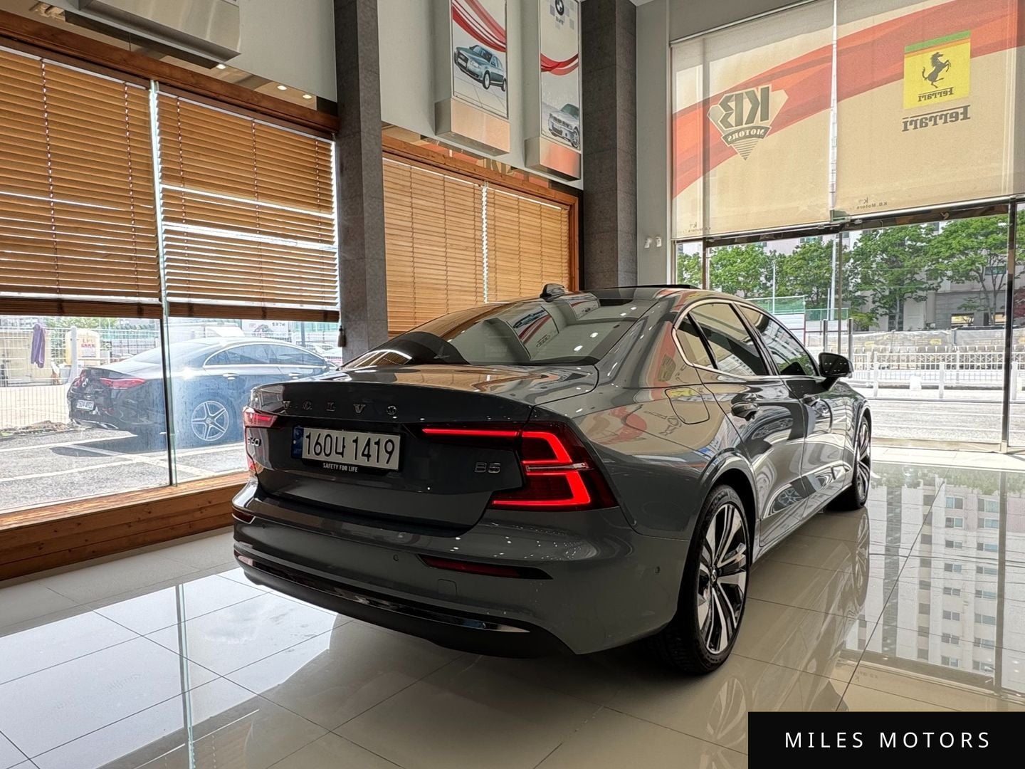 Volvo S60 2023 — миниатюра 2