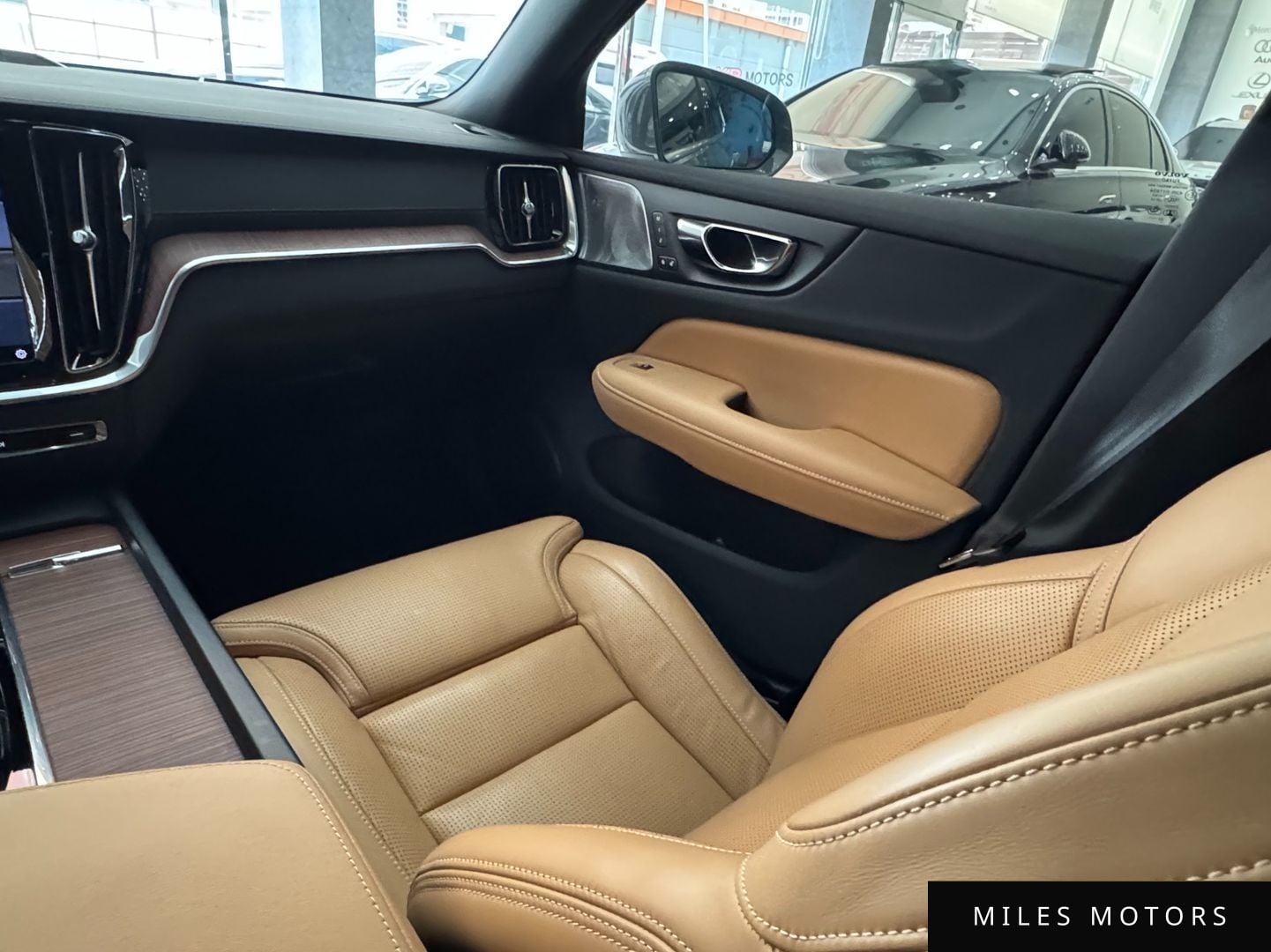 Volvo S60 2023 — миниатюра 18