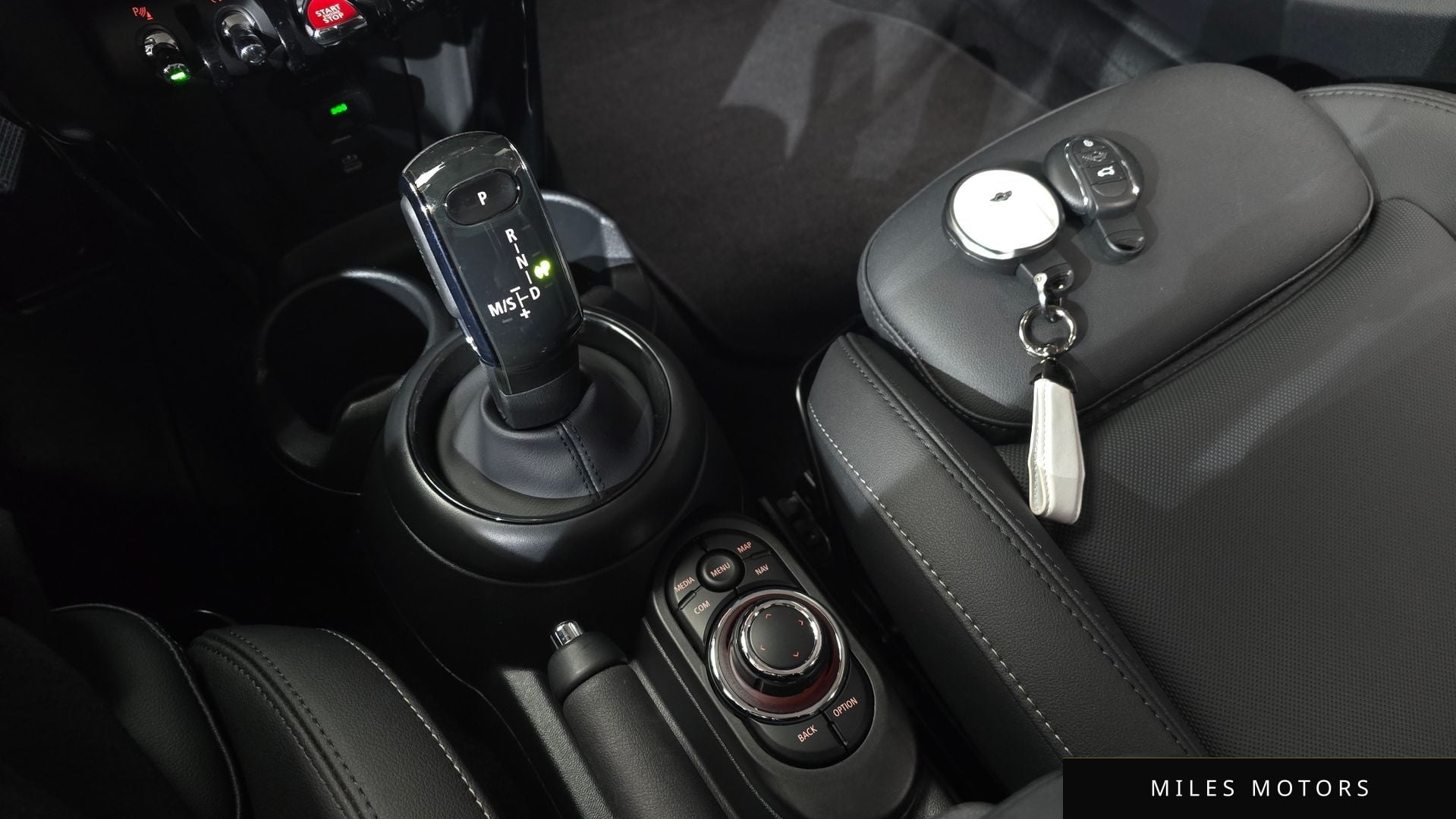MINI Cooper 2024 — миниатюра 9