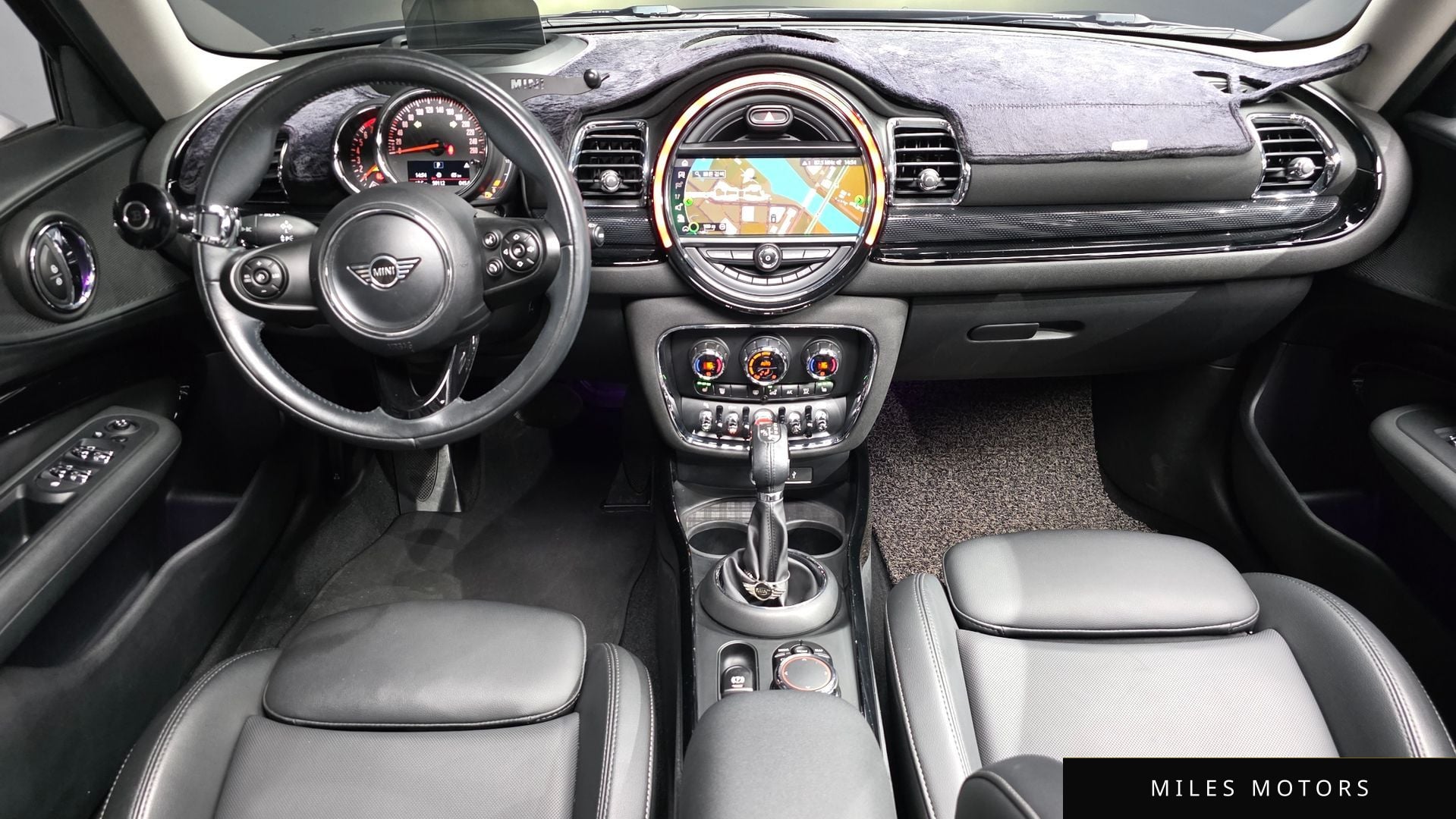 MINI 쿠퍼 클럽맨 2019 — миниатюра 10
